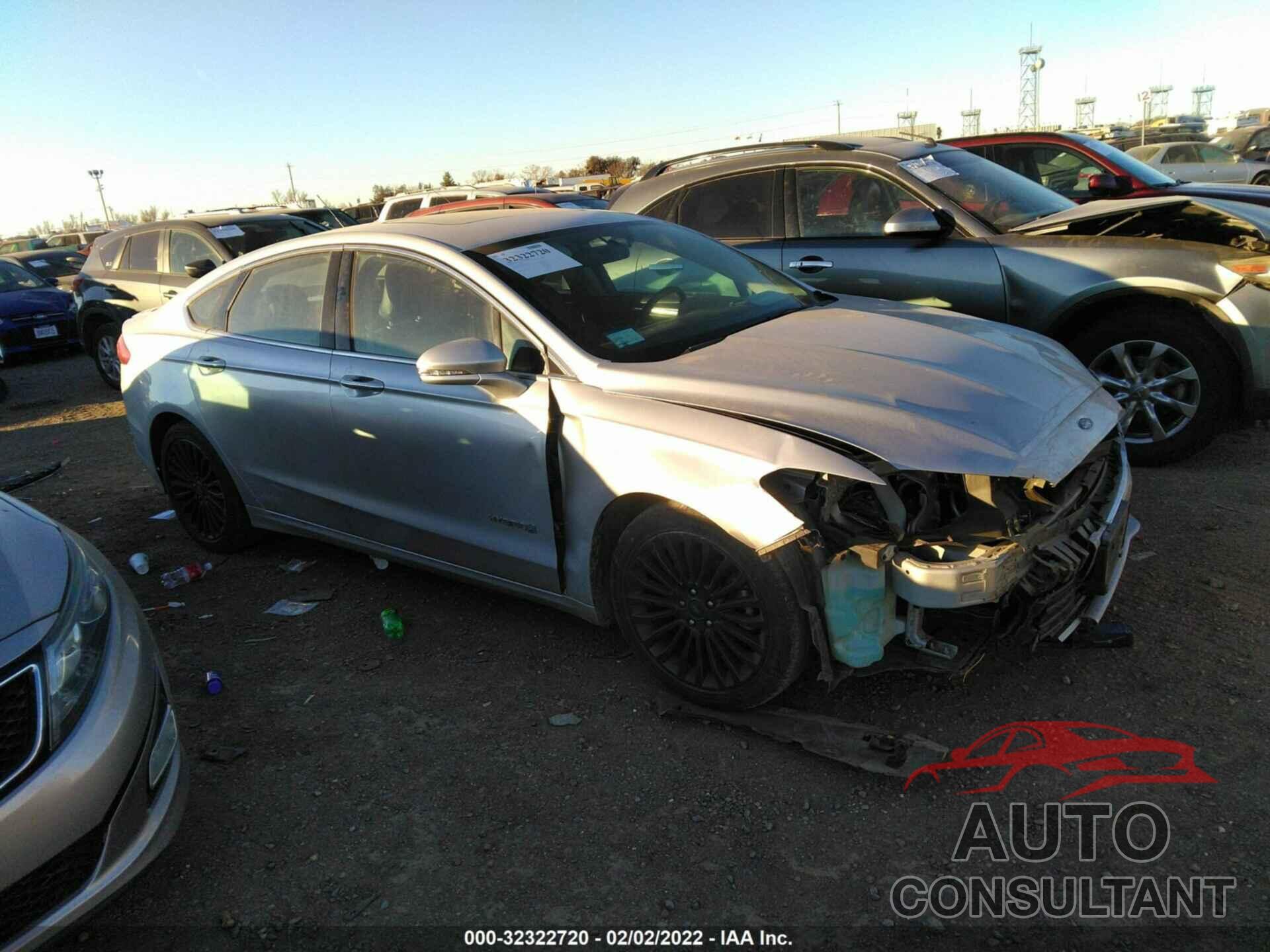FORD FUSION HYBRID 2018 - 3FA6P0RU3JR102234