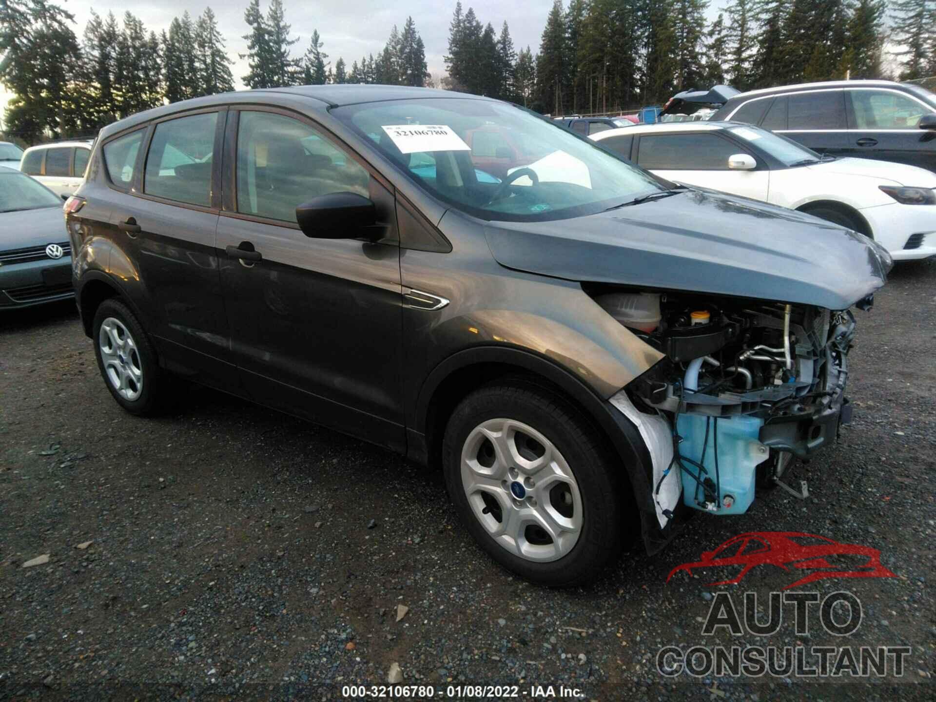 FORD ESCAPE 2018 - 1FMCU0F78JUC10387