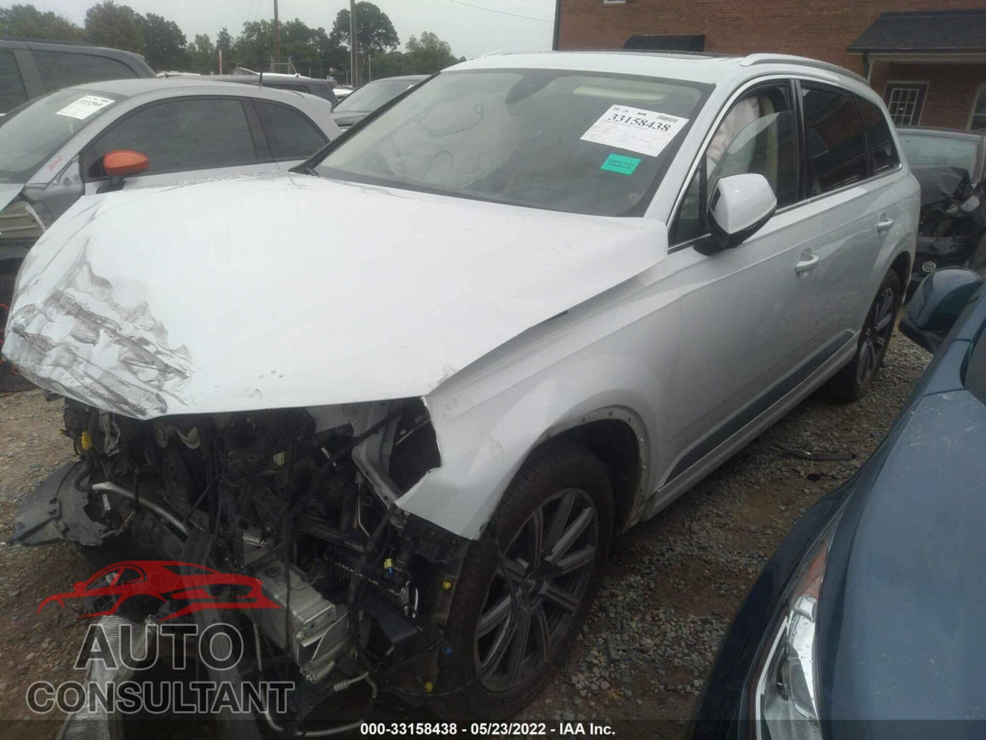 AUDI Q7 2018 - WA1VAAF71JD018542