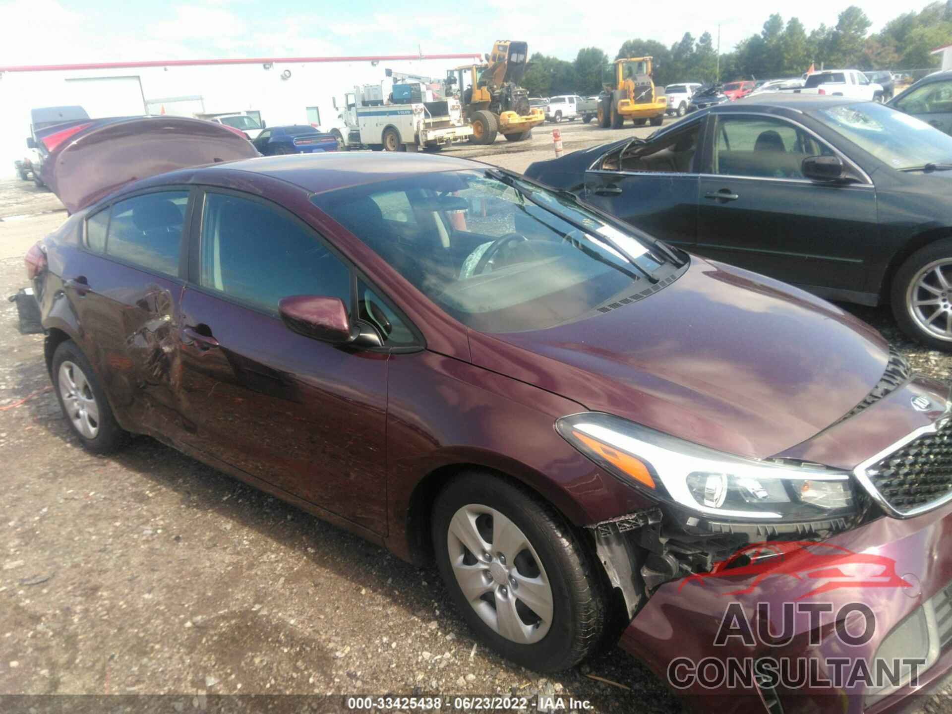 KIA FORTE 2018 - 3KPFK4A72JE221986