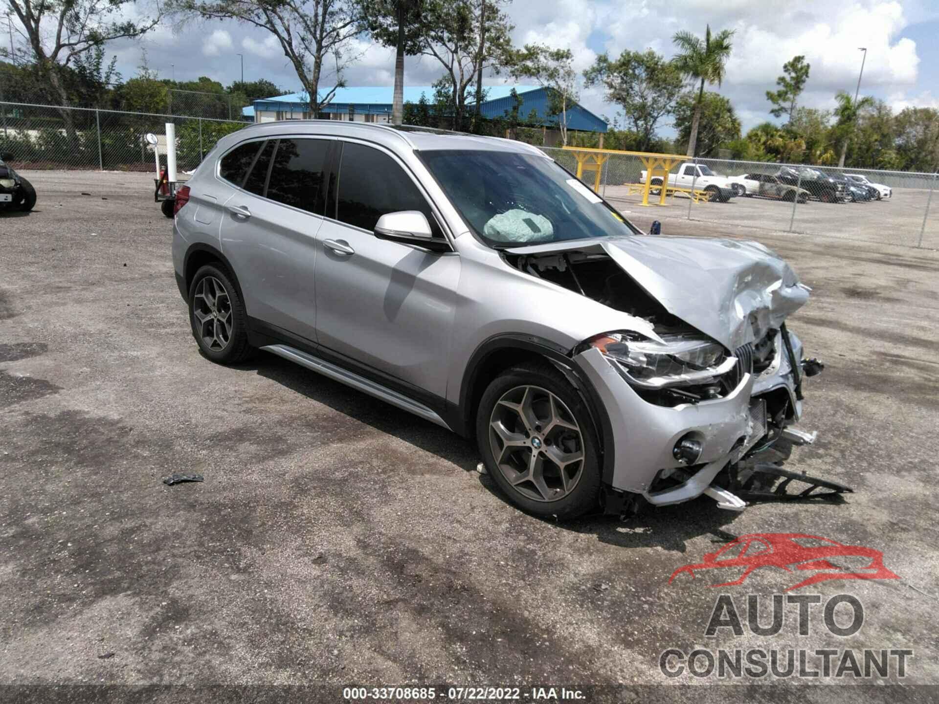 BMW X1 2019 - WBXHU7C52K5L11137