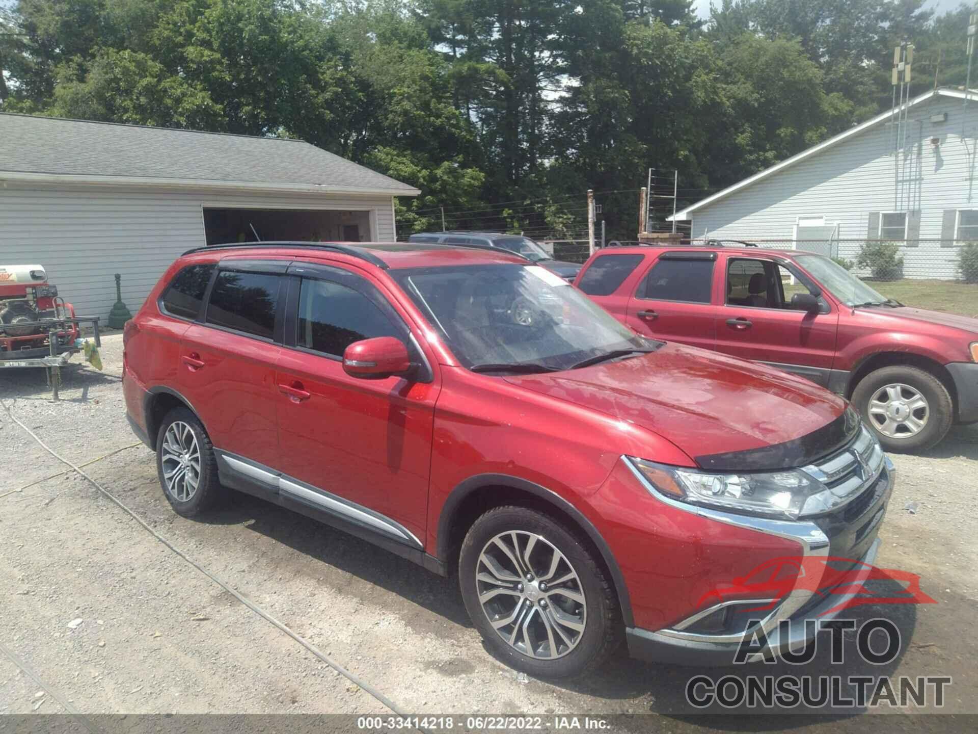 MITSUBISHI OUTLANDER 2016 - JA4AD3A3XGZ007198