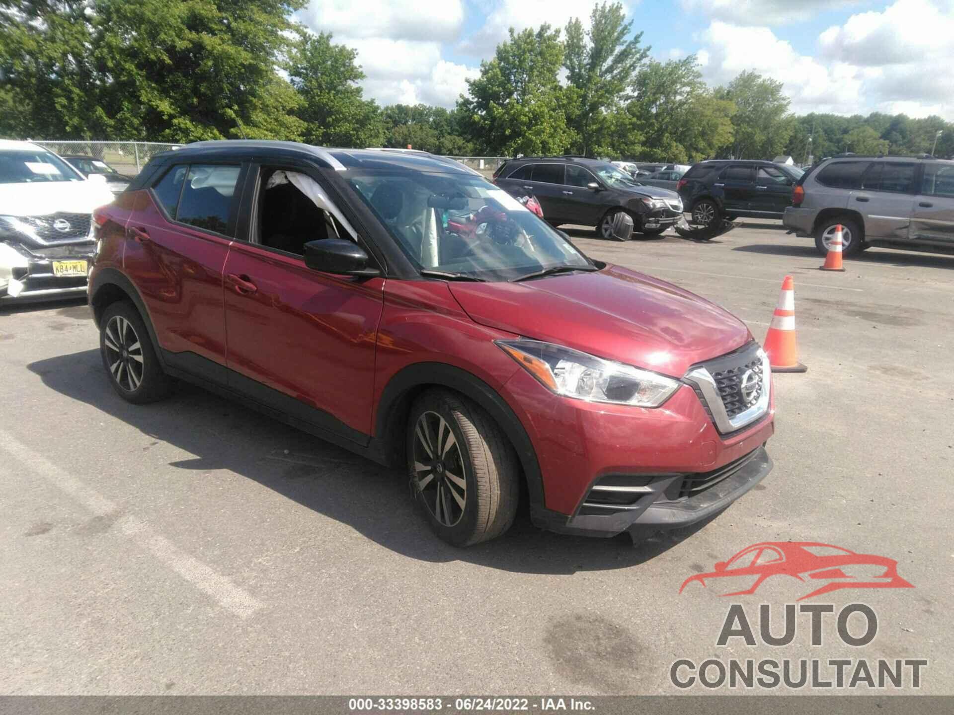 NISSAN KICKS 2019 - 3N1CP5CU0KL496950