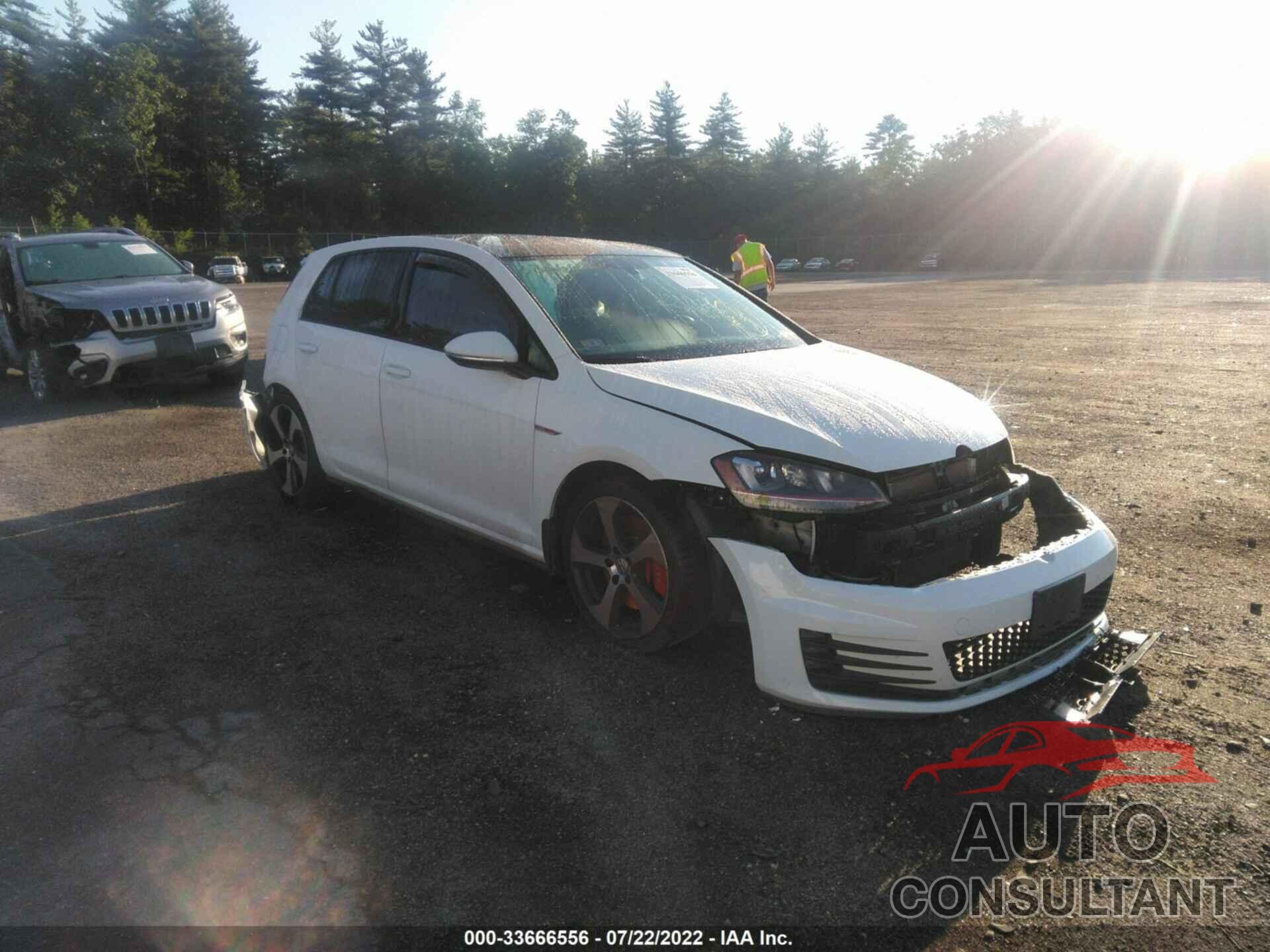 VOLKSWAGEN GOLF GTI 2017 - 3VW547AUXHM001361