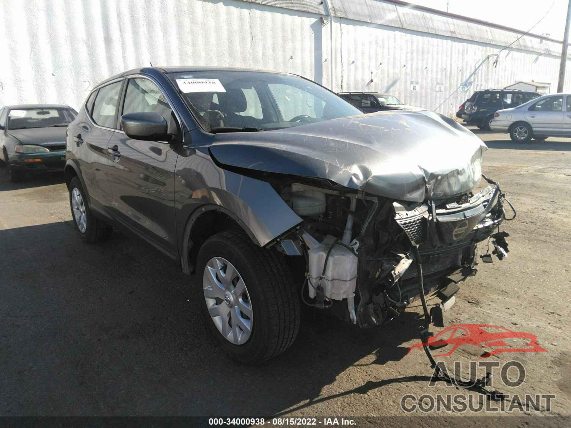 NISSAN ROGUE SPORT 2018 - JN1BJ1CR7JW263870