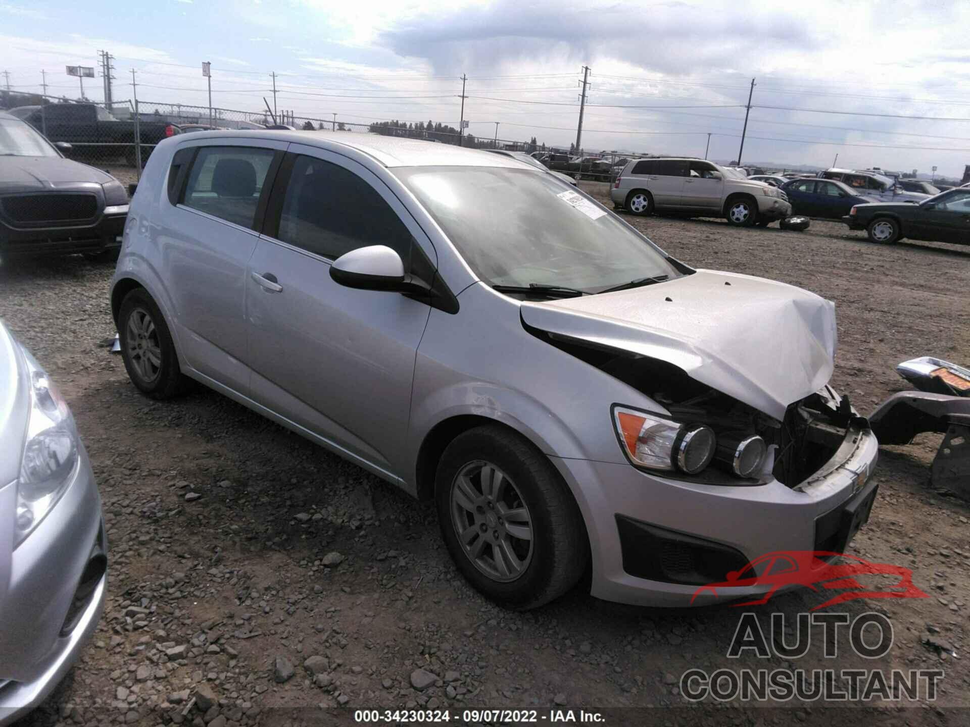 CHEVROLET SONIC 2016 - 1G1JC6SG9G4149818