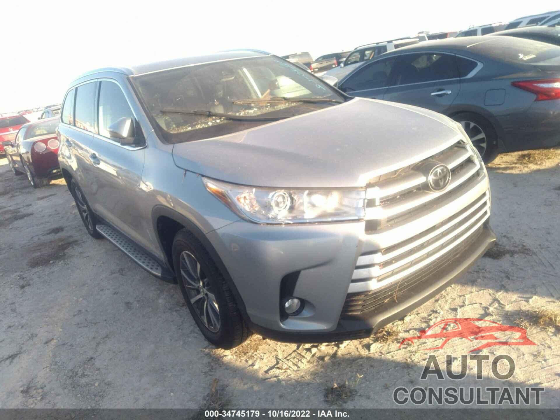 TOYOTA HIGHLANDER 2019 - 5TDKZRFH2KS557959