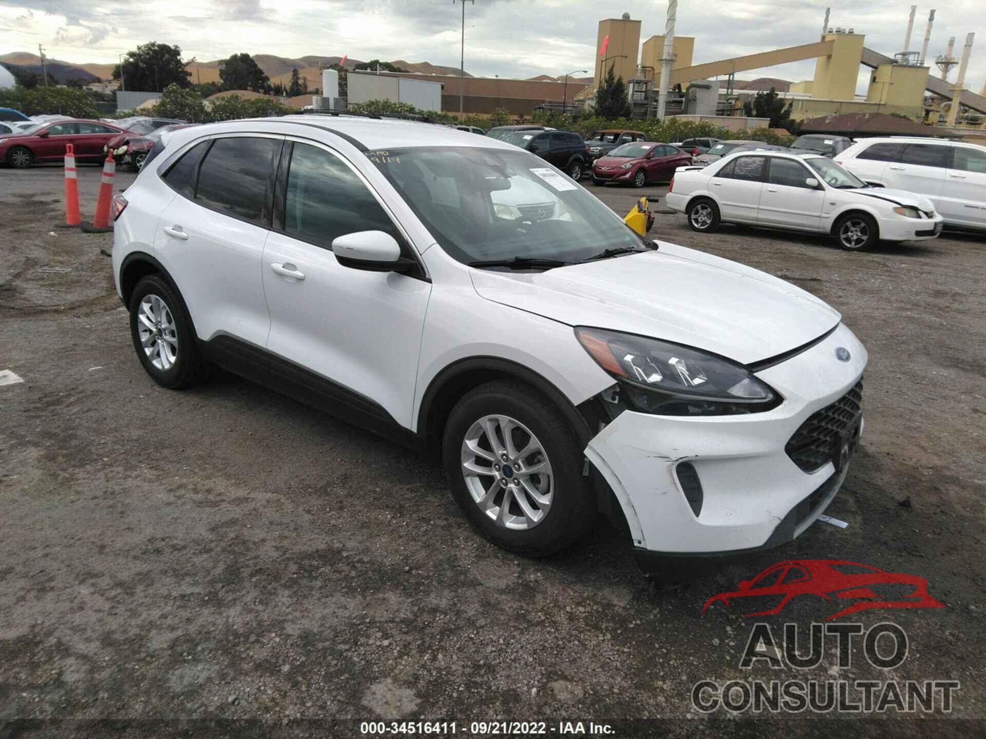 FORD ESCAPE 2020 - 1FMCU0G69LUA35382