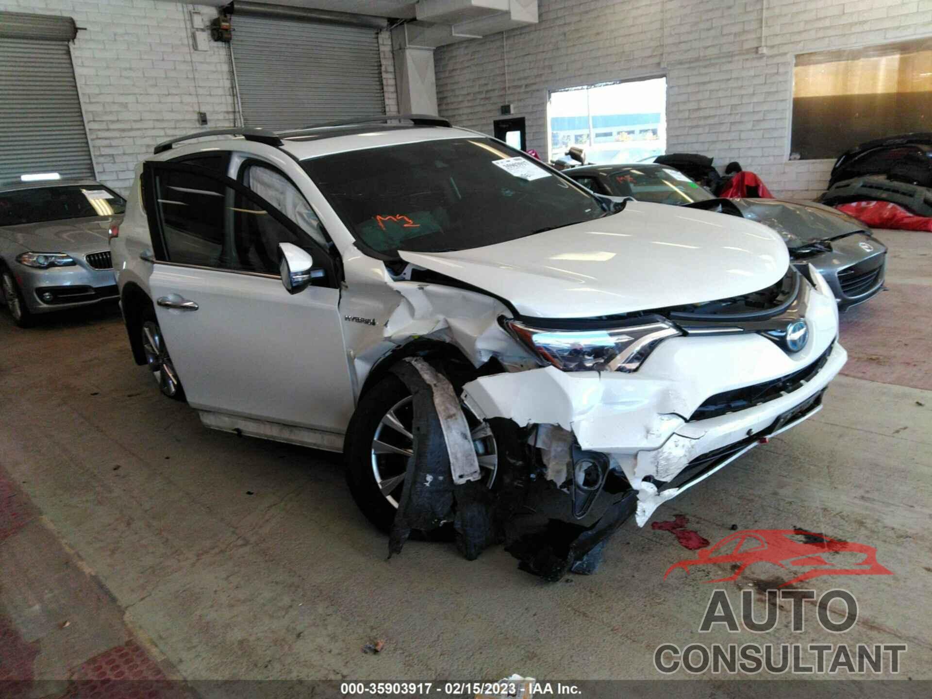 TOYOTA RAV4 2018 - JTMDJREV2JD161029