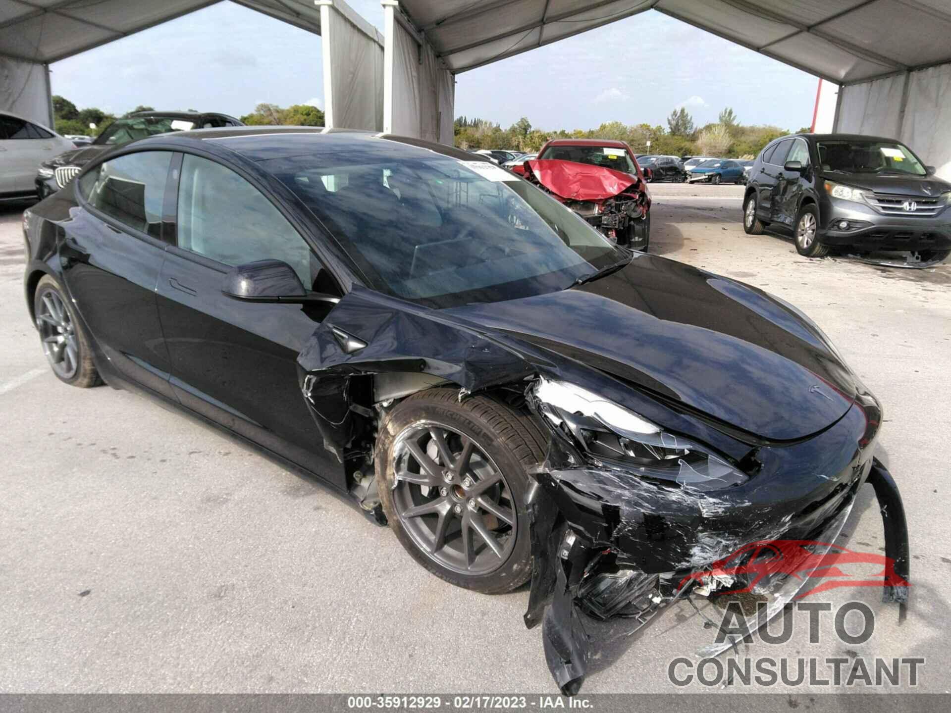TESLA MODEL 3 2022 - 5YJ3E1EA0NF323639
