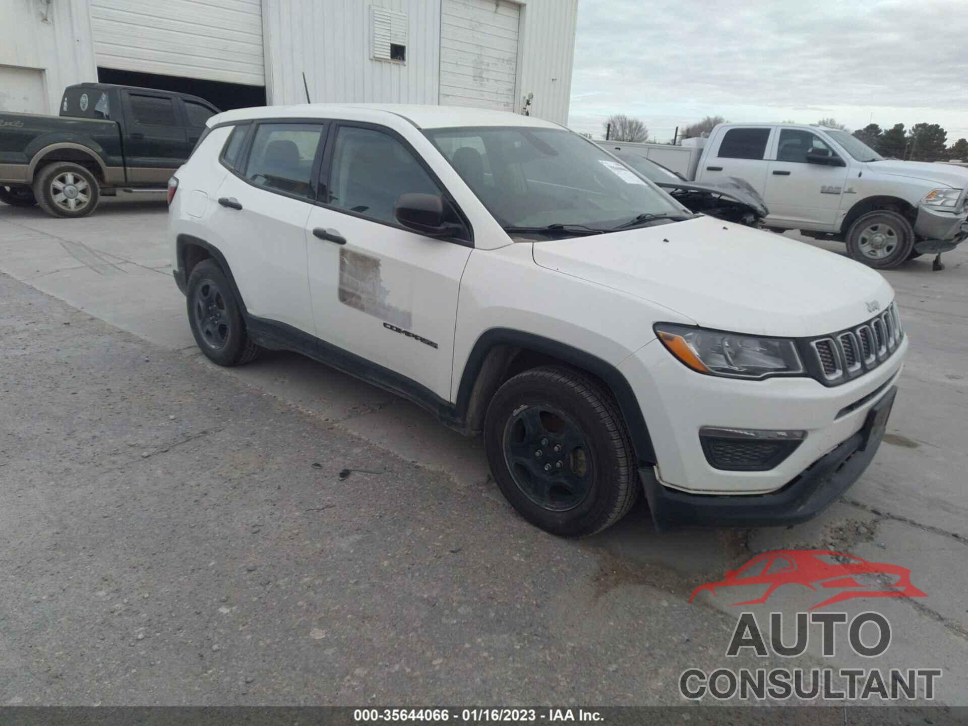 JEEP COMPASS 2018 - 3C4NJCAB2JT136879