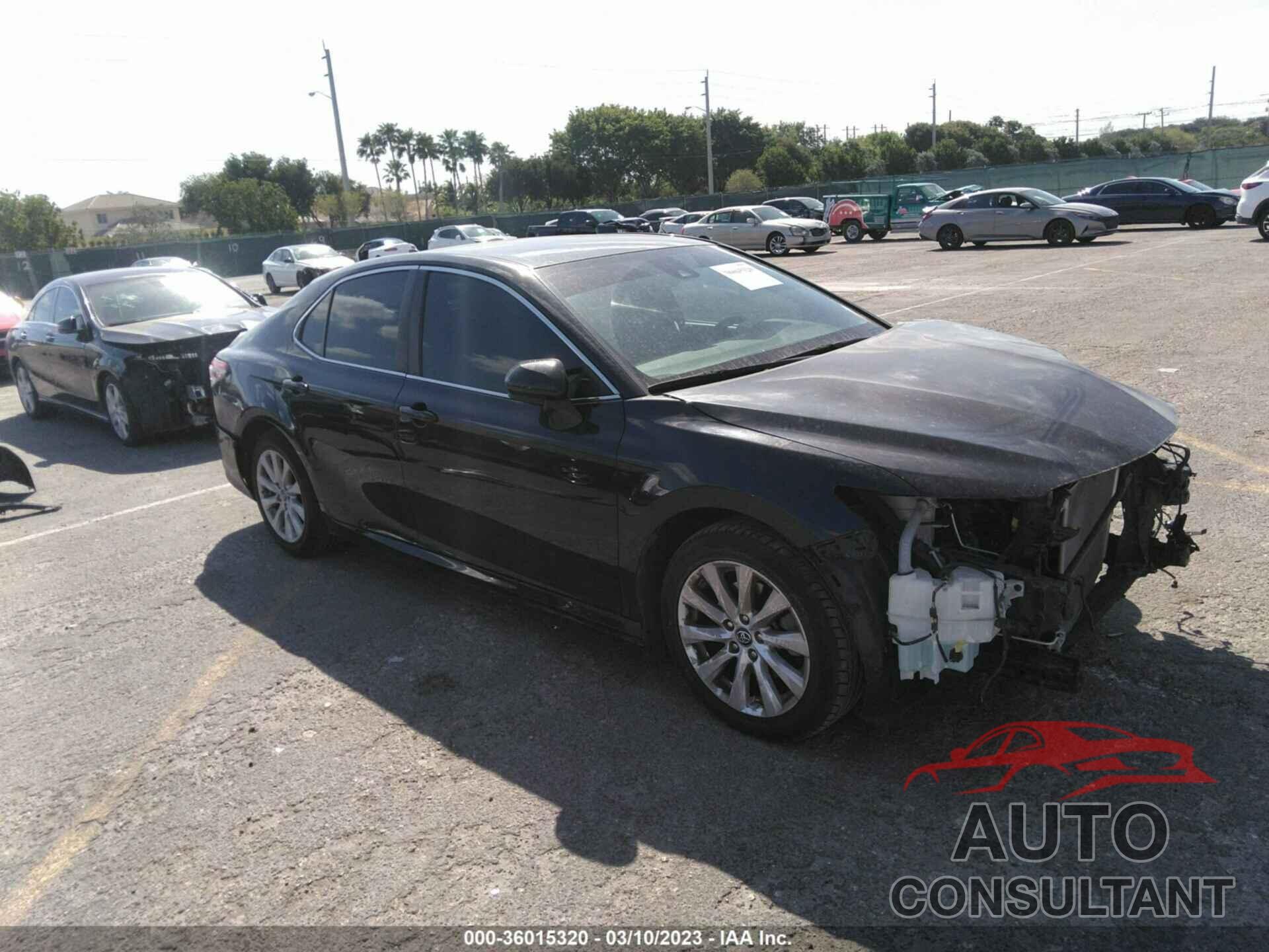 TOYOTA CAMRY 2019 - 4T1B11HK3KU685118