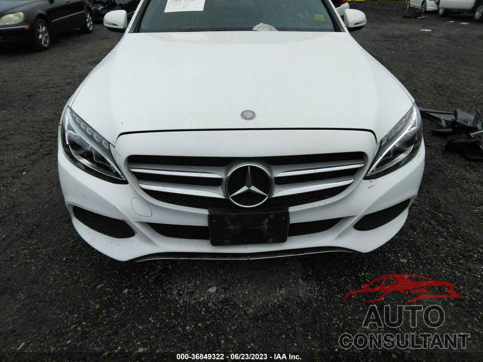 MERCEDES-BENZ C 300 2016 - 55SWF4KB0GU119014