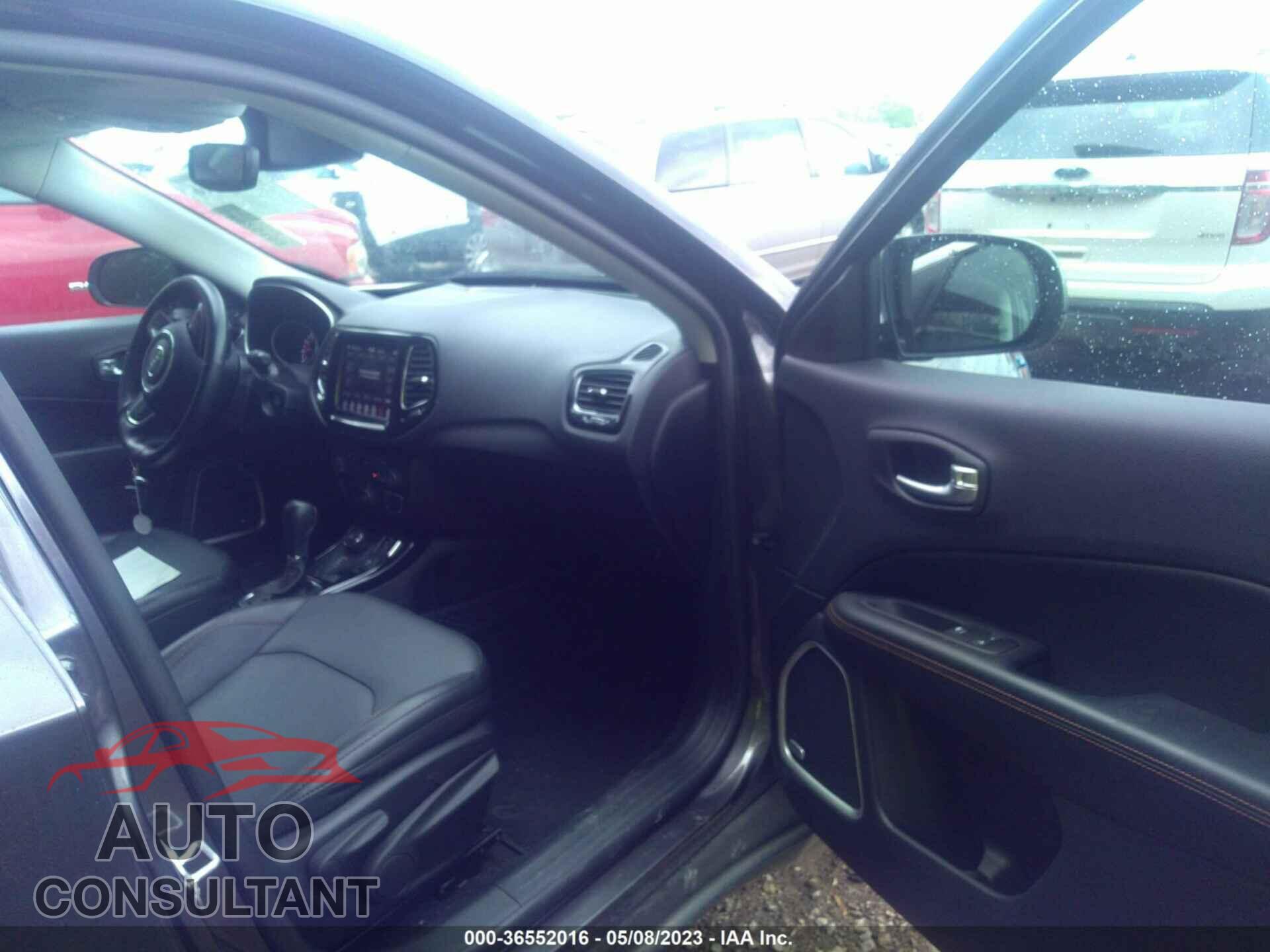 JEEP COMPASS 2021 - 3C4NJDCB0MT579491