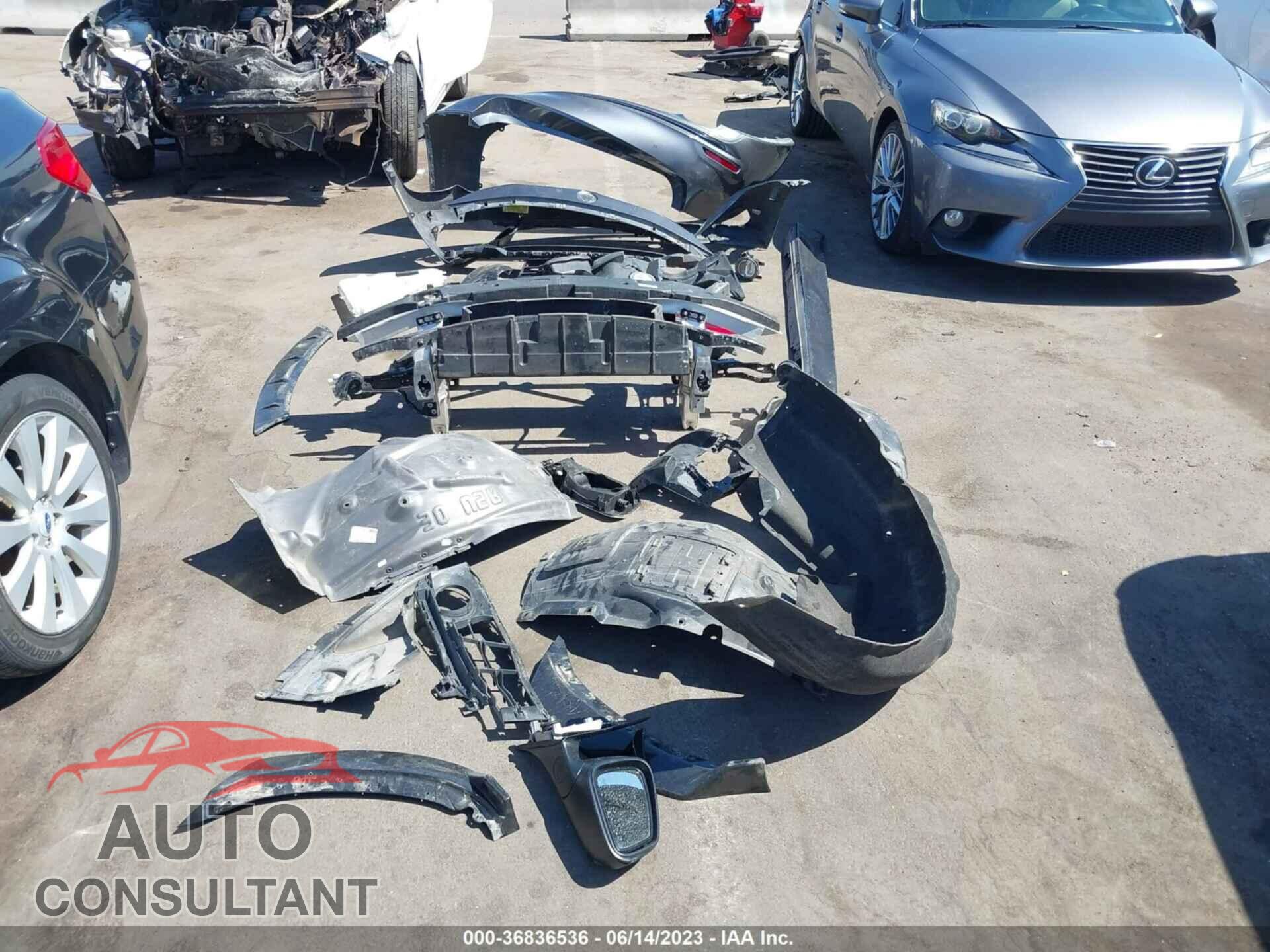 BMW 3 SERIES 2016 - WBA8E9G50GNU29482