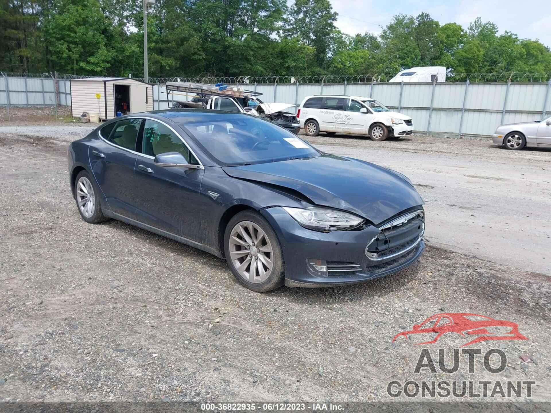 TESLA MODEL S 2016 - 5YJSA1E19GF136751