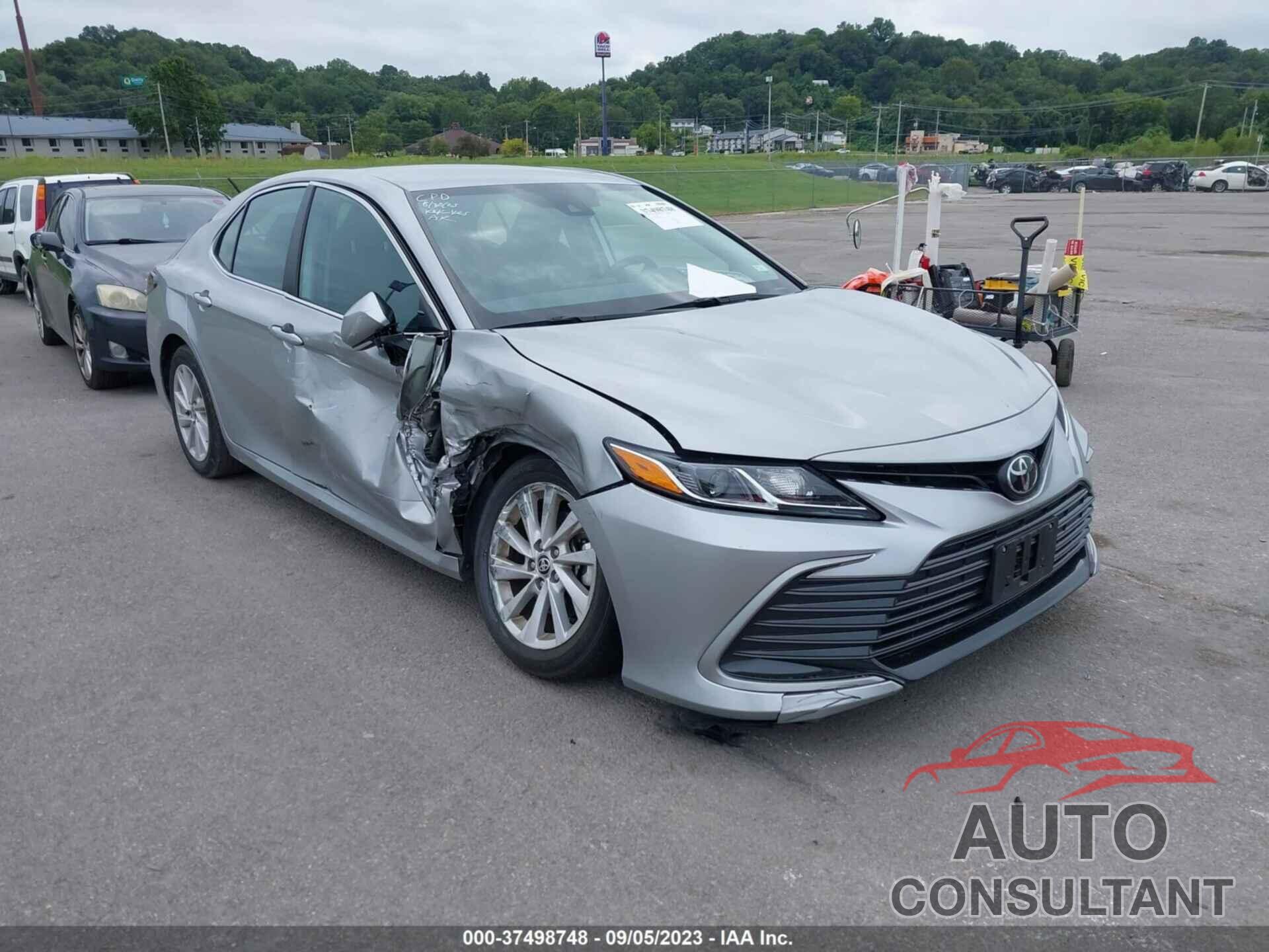 TOYOTA CAMRY 2021 - 4T1C11AK3MU494123