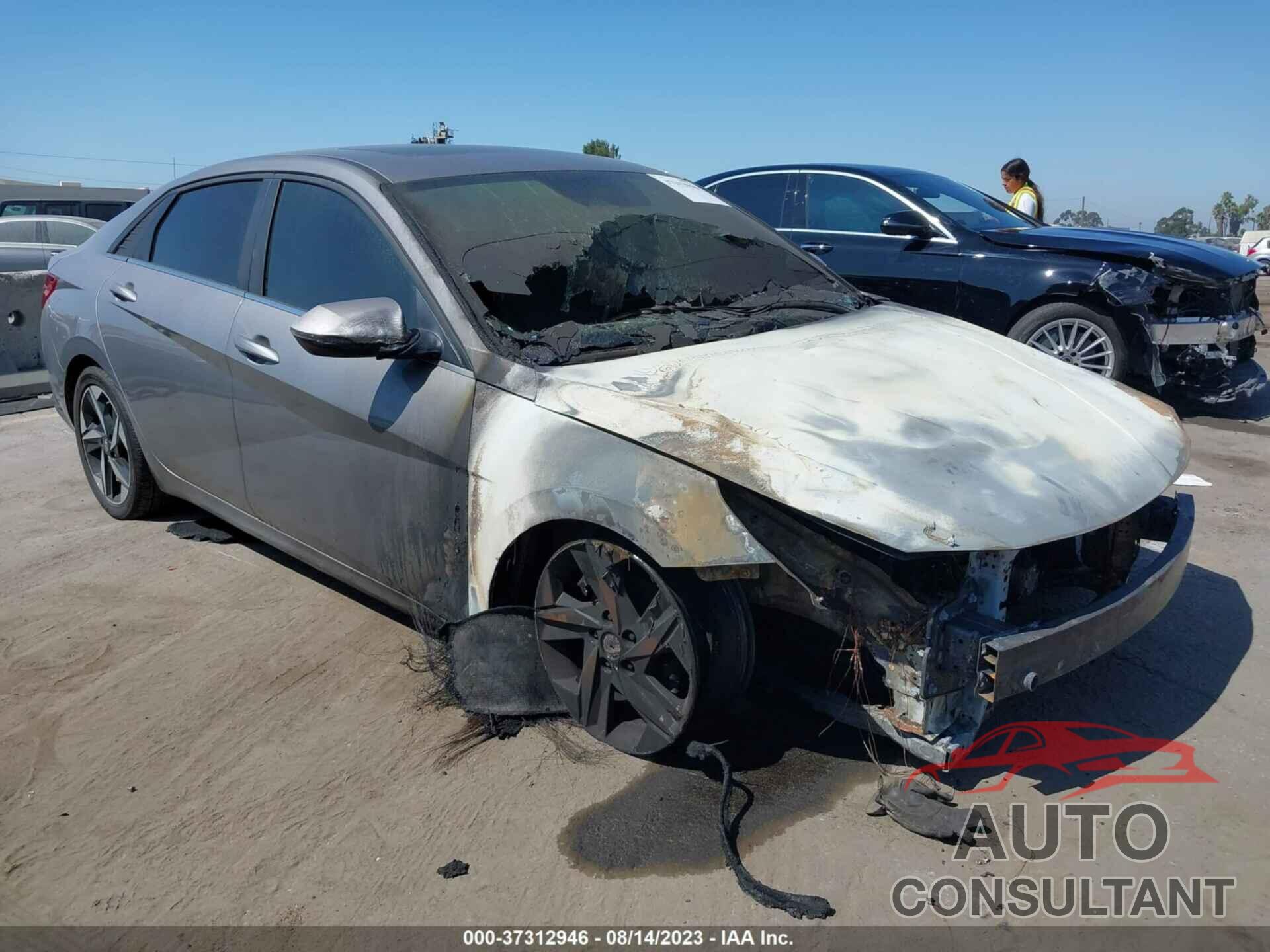 HYUNDAI ELANTRA 2023 - KMHLP4AGXPU384363