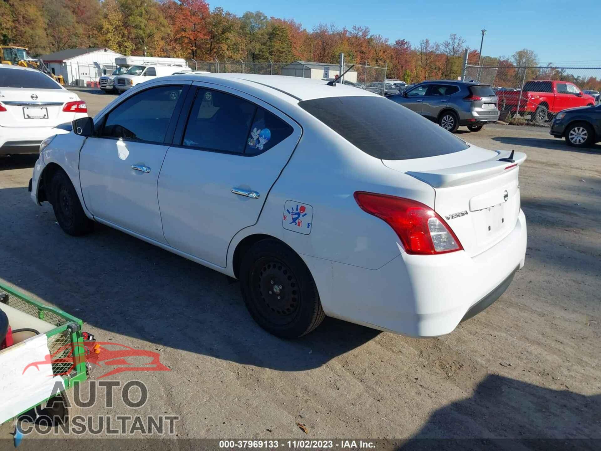 NISSAN VERSA 2019 - 3N1CN7AP3KL850894