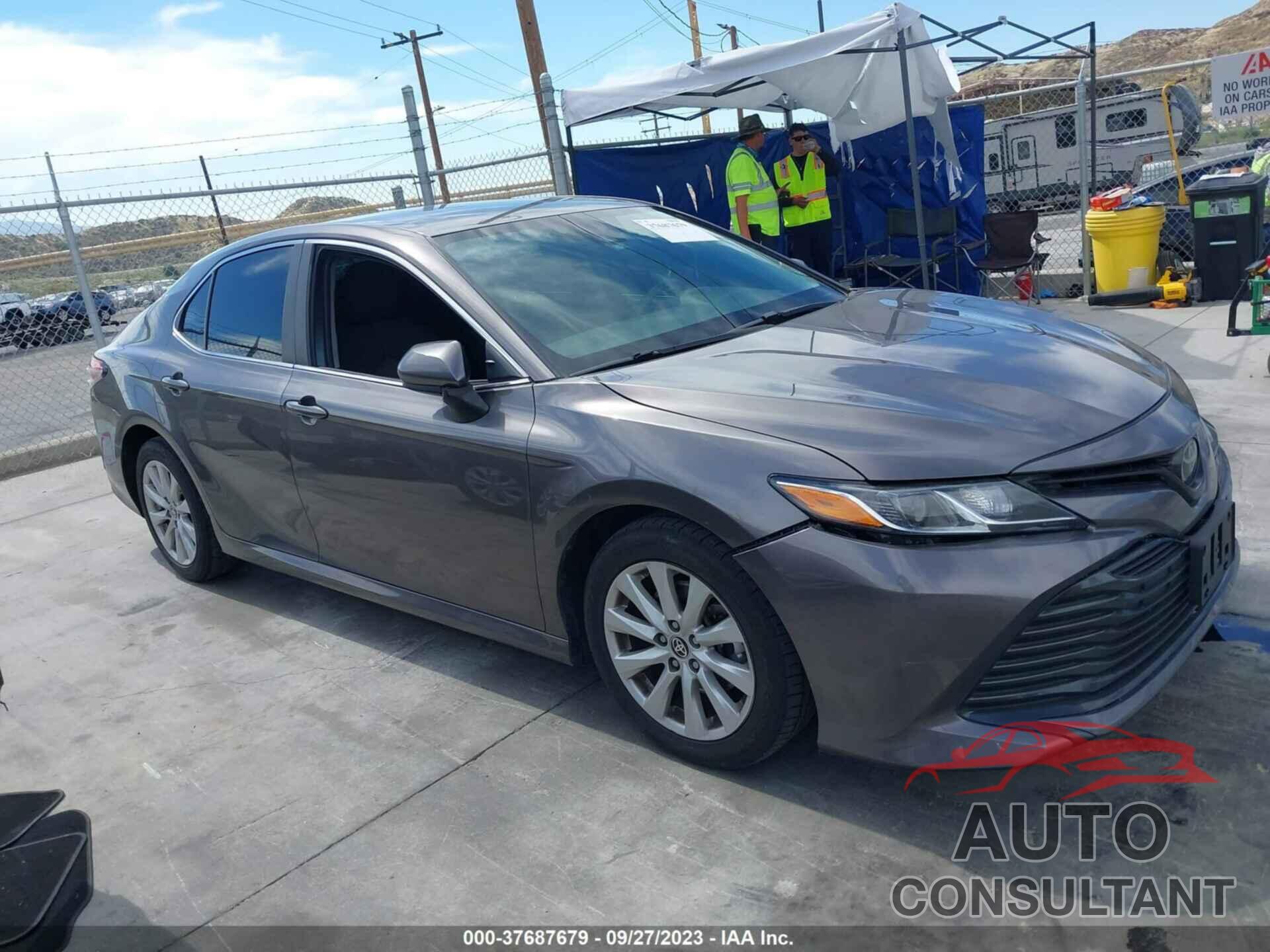 TOYOTA CAMRY 2020 - 4T1C11AK6LU382088