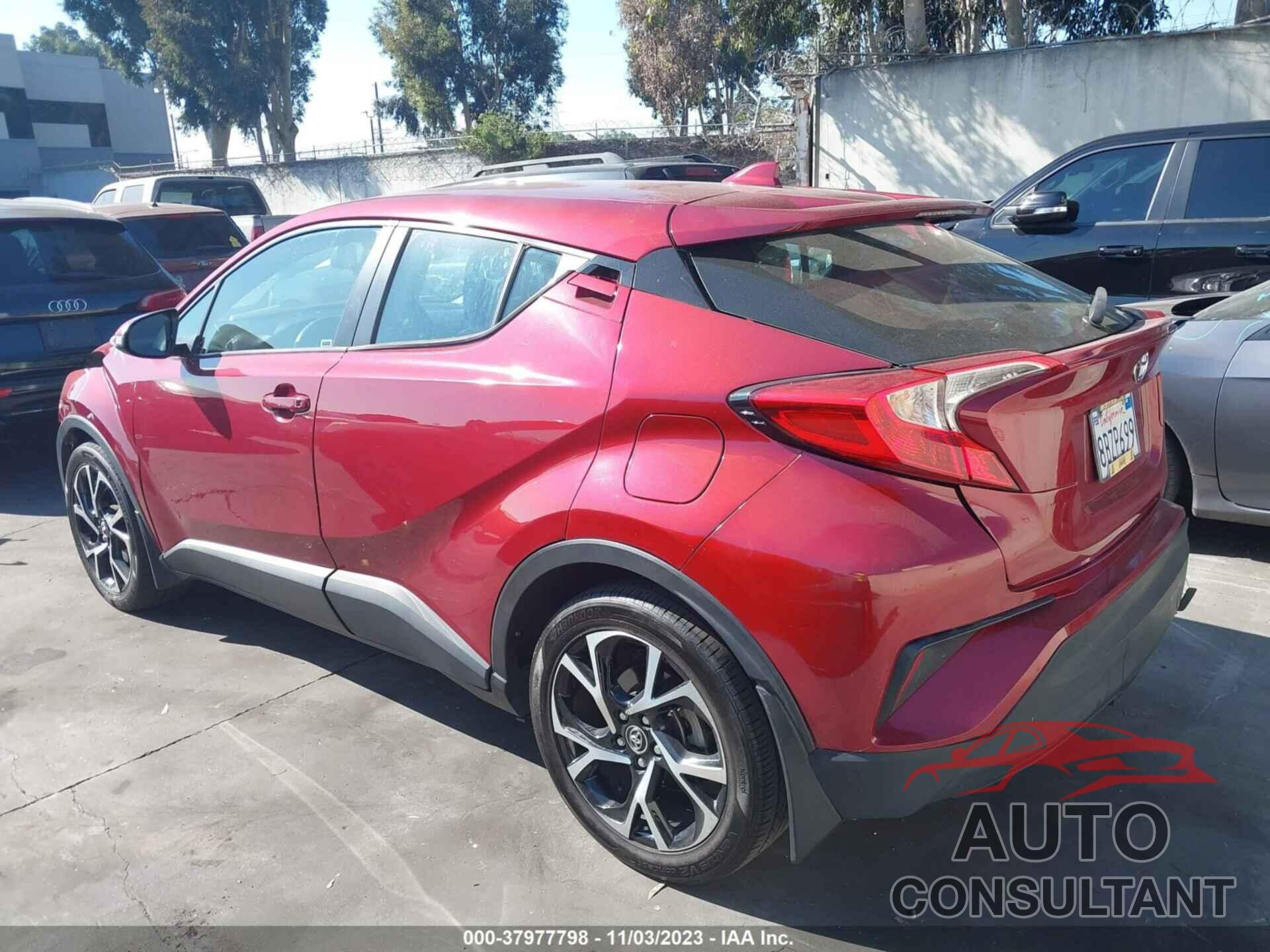 TOYOTA C-HR 2018 - NMTKHMBX3JR024521