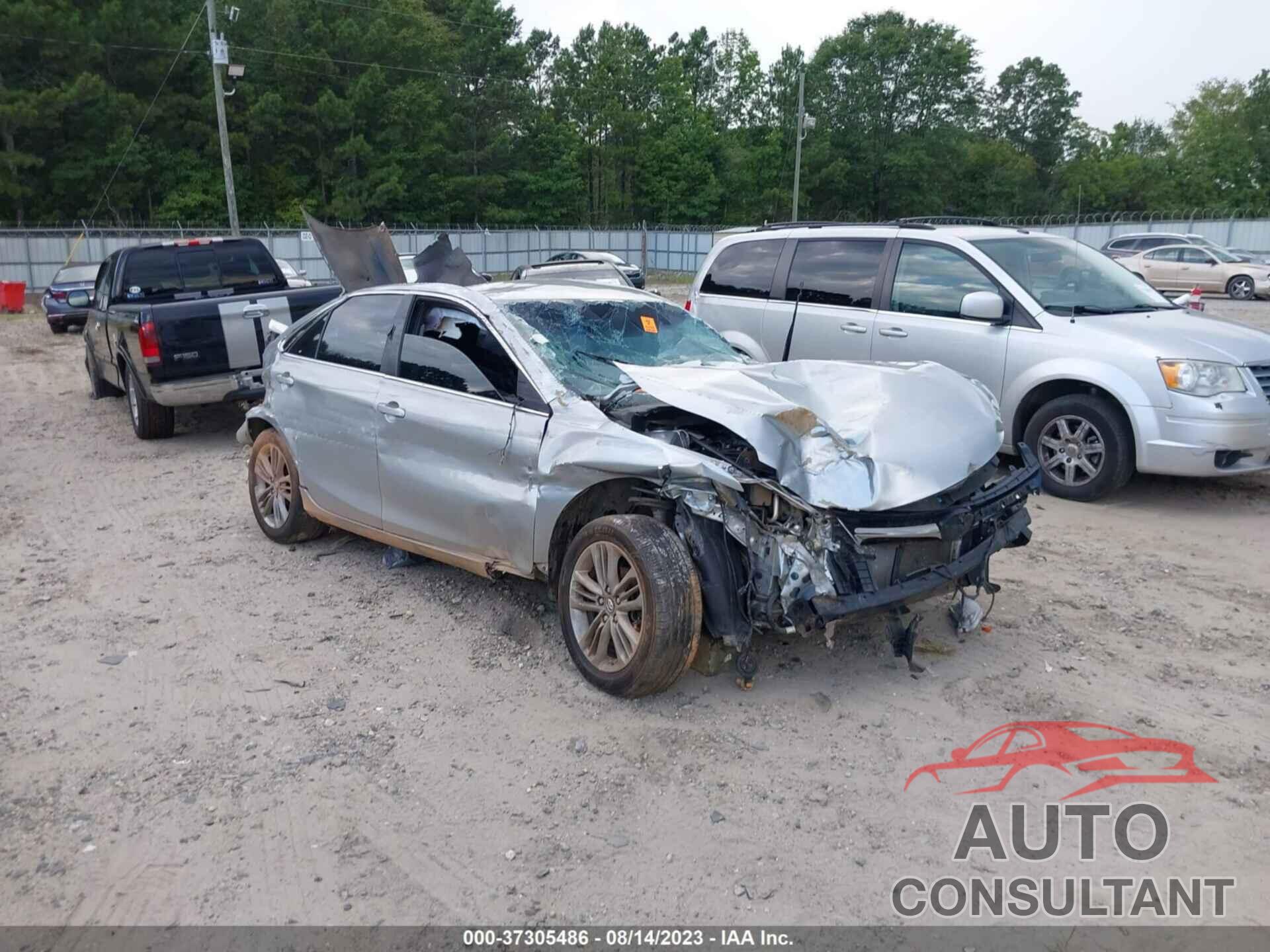 TOYOTA CAMRY 2016 - 4T1BF1FK7GU581050