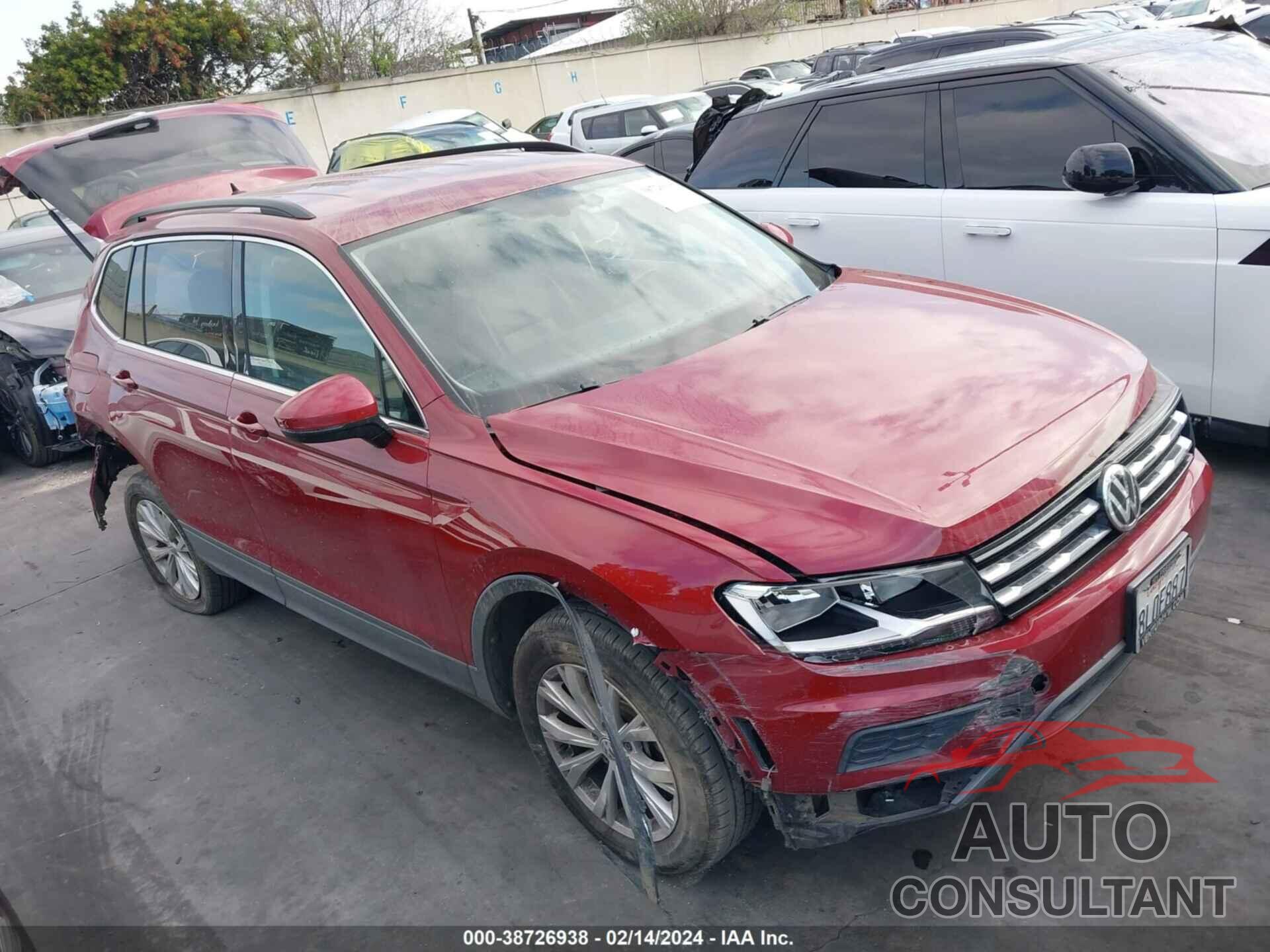 VOLKSWAGEN TIGUAN 2019 - 3VV3B7AX9KM104256