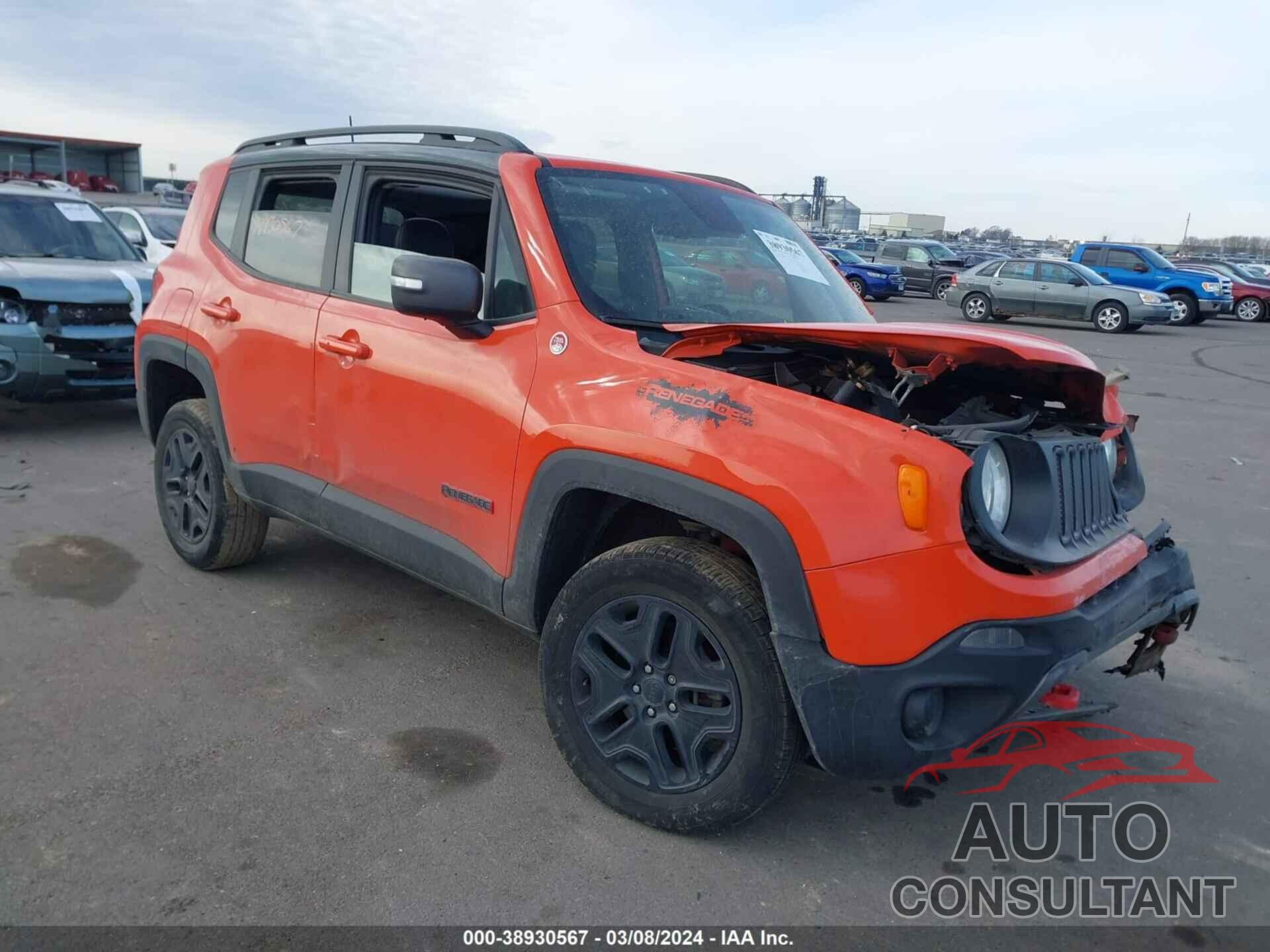 JEEP RENEGADE 2018 - ZACCJBCB9JPH01506