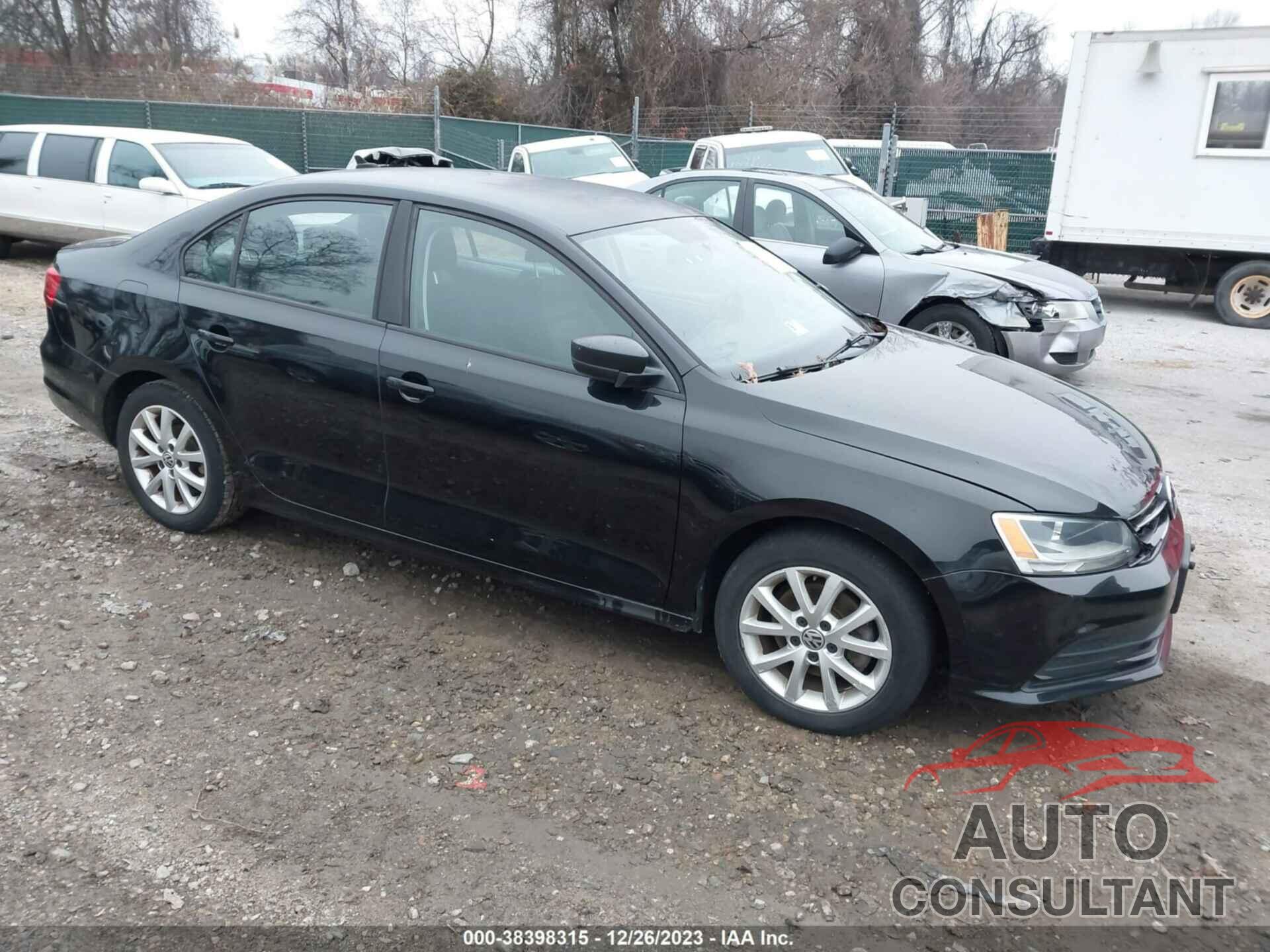 VOLKSWAGEN JETTA 2015 - 3VWD17AJ6FM229414