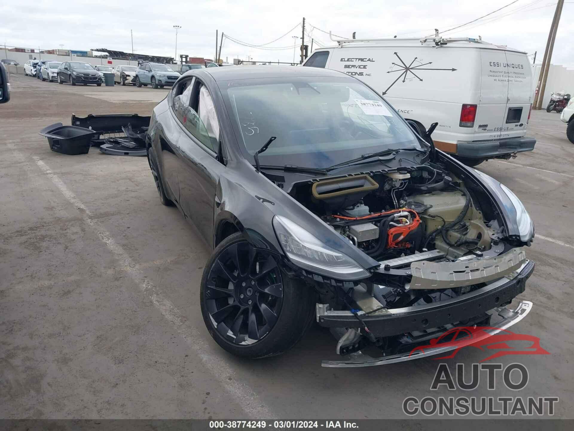 TESLA MODEL Y 2021 - 5YJYGDEE3MF152887