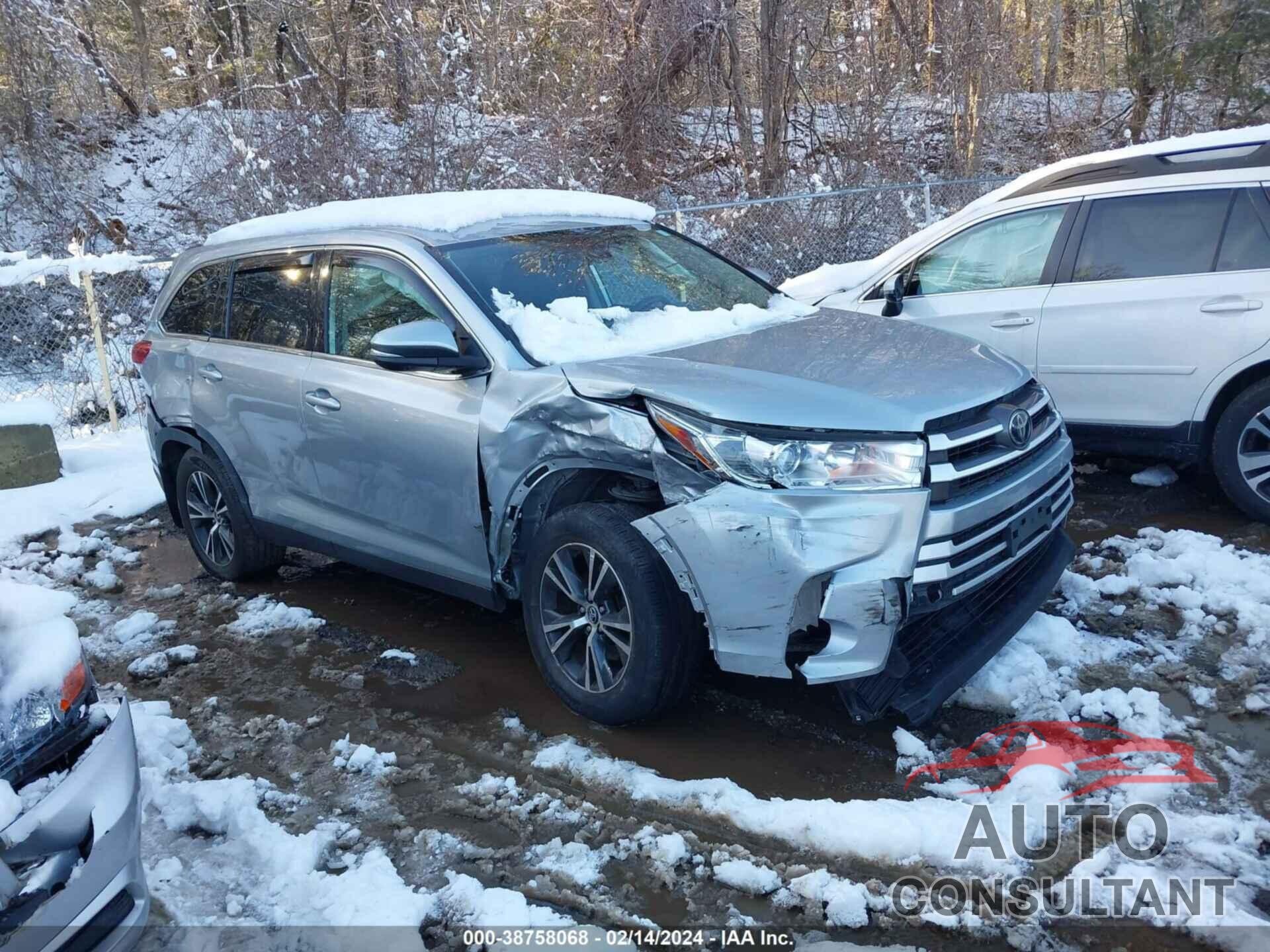 TOYOTA HIGHLANDER 2019 - 5TDBZRFH5KS924594