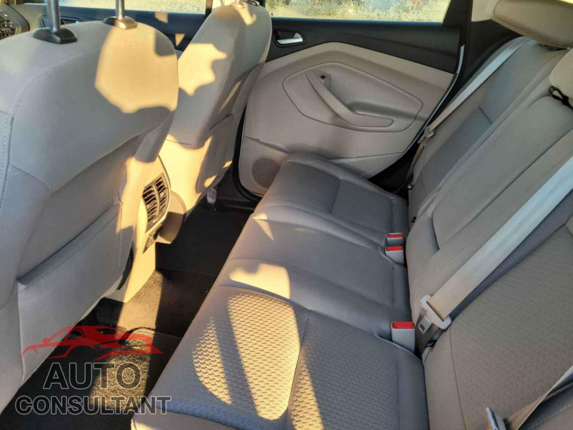 FORD C-MAX 2017 - 1FADP5AUXHL112736