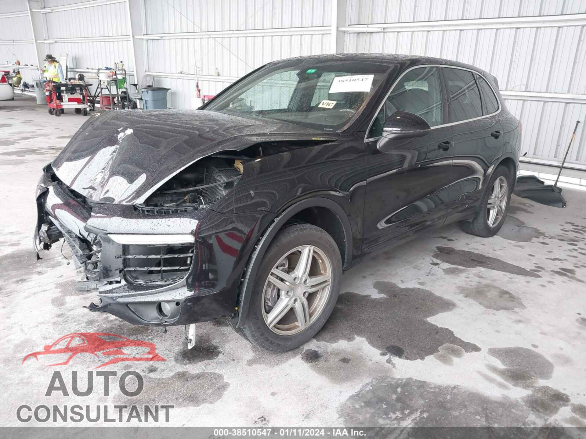 PORSCHE CAYENNE 2016 - WP1AA2A21GLA03624