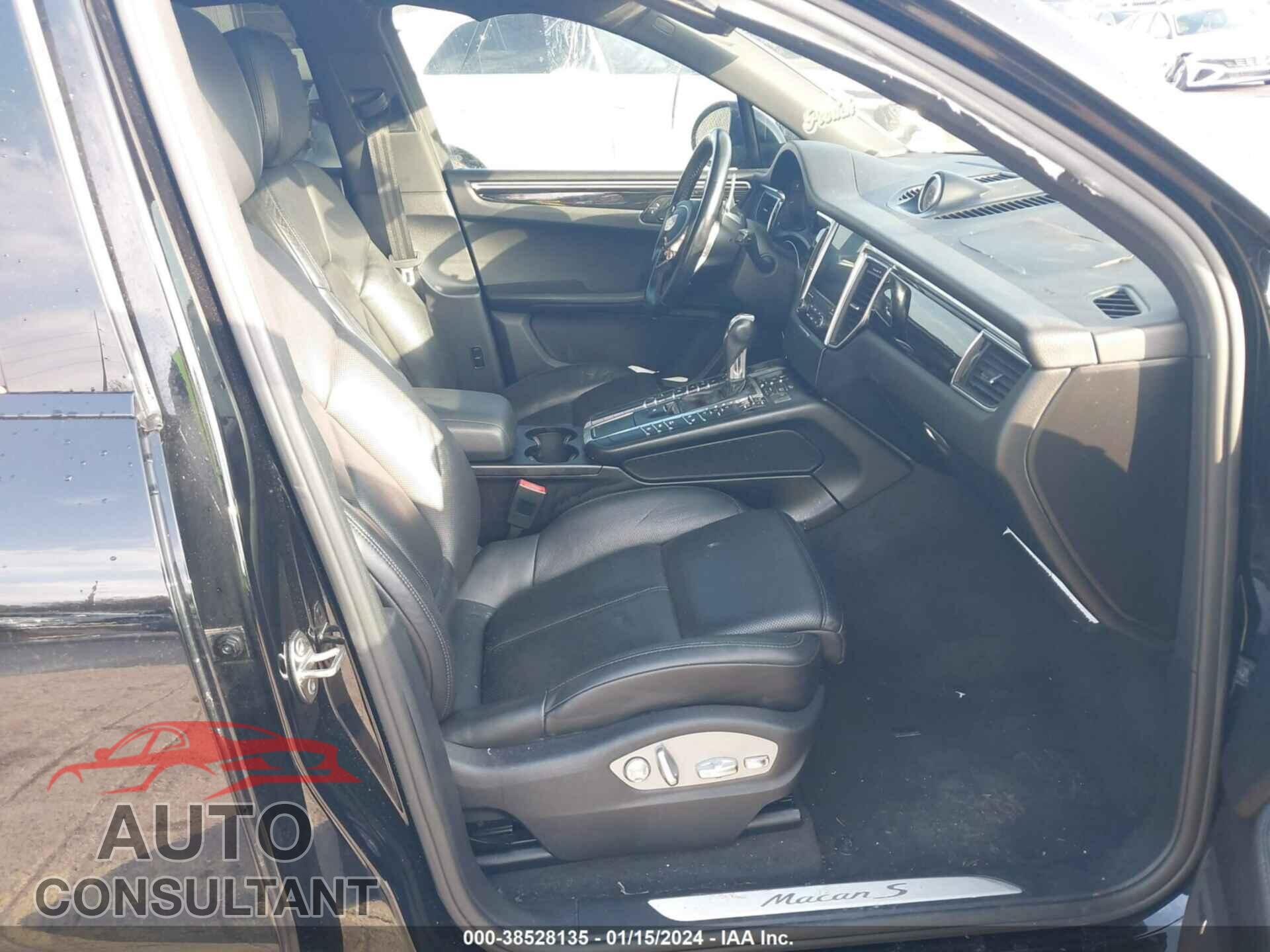 PORSCHE MACAN 2017 - WP1AB2A52HLB14871
