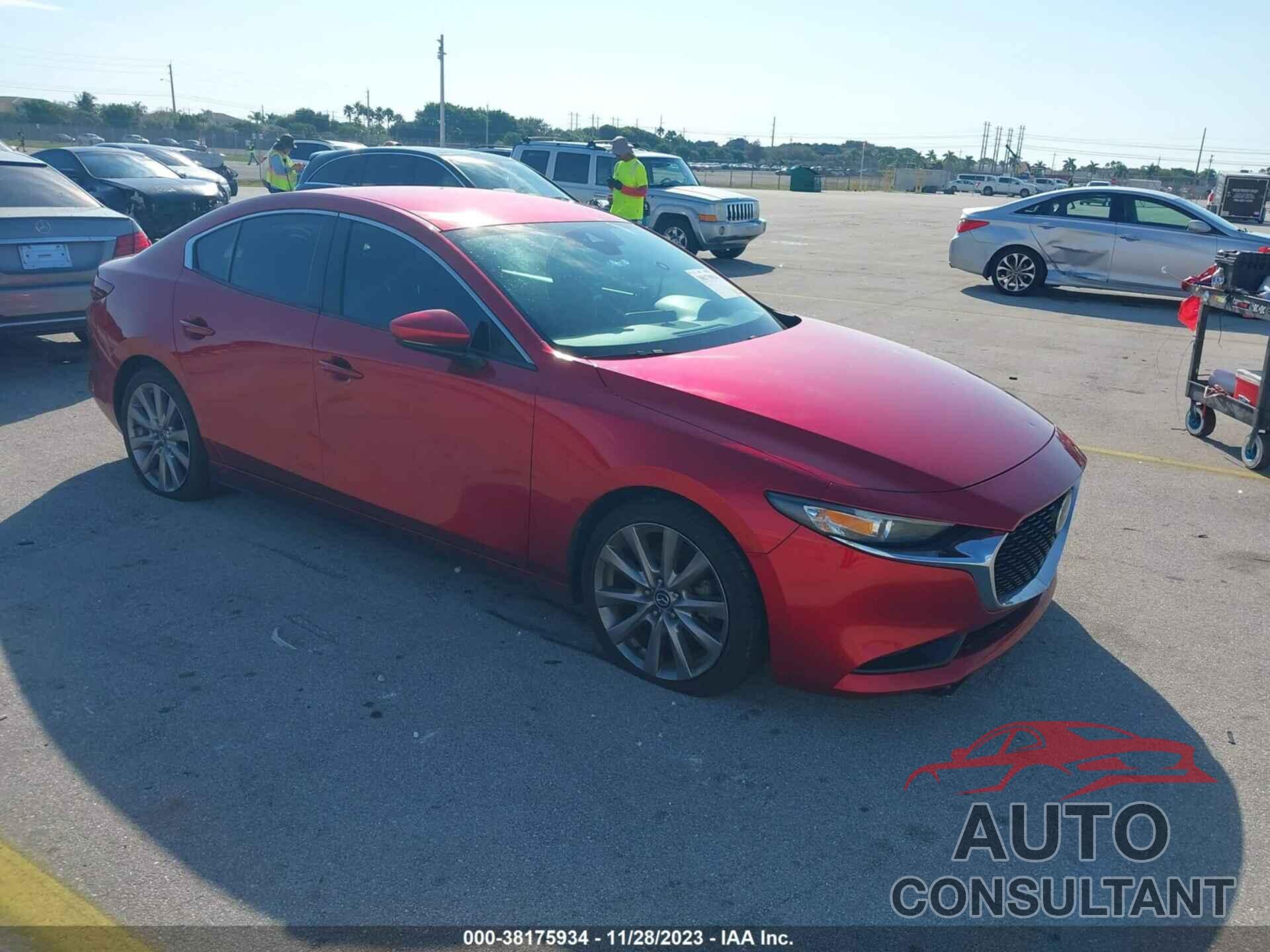 MAZDA MAZDA3 2019 - 3MZBPADL3KM113663