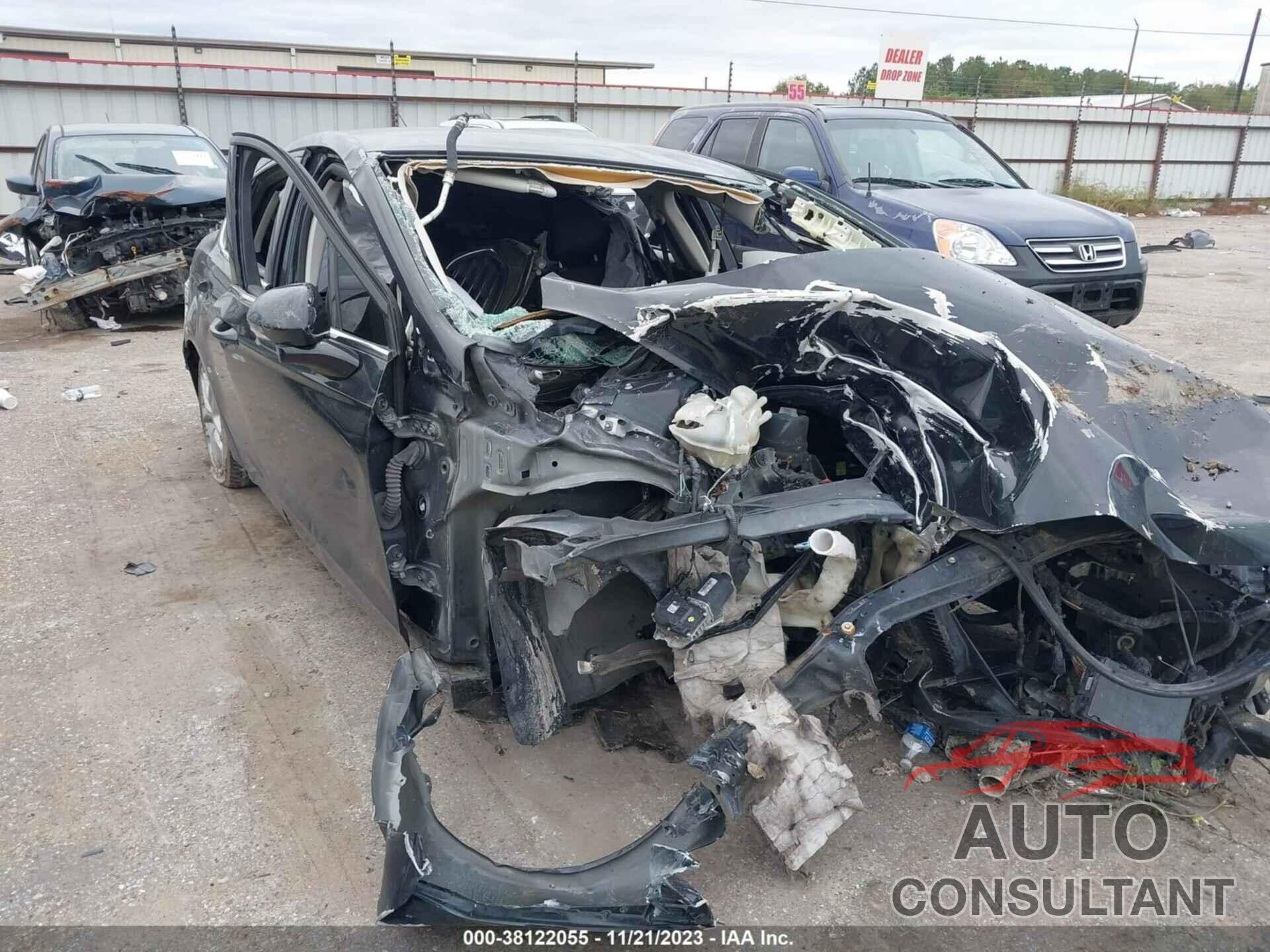 FORD FUSION 2015 - 1FA6P0H73F5131528