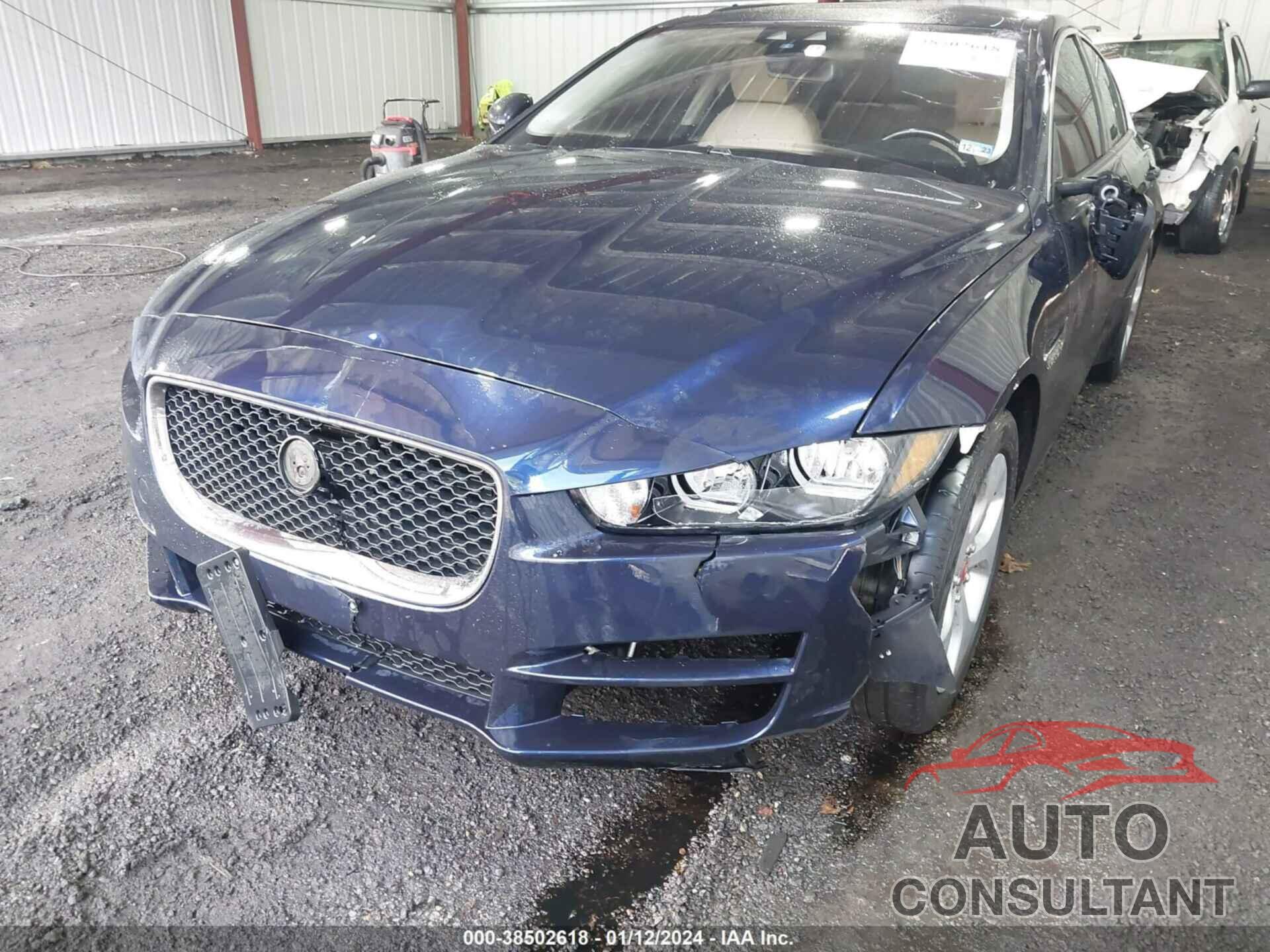 JAGUAR XE 2017 - SAJAR4BG3HA973277