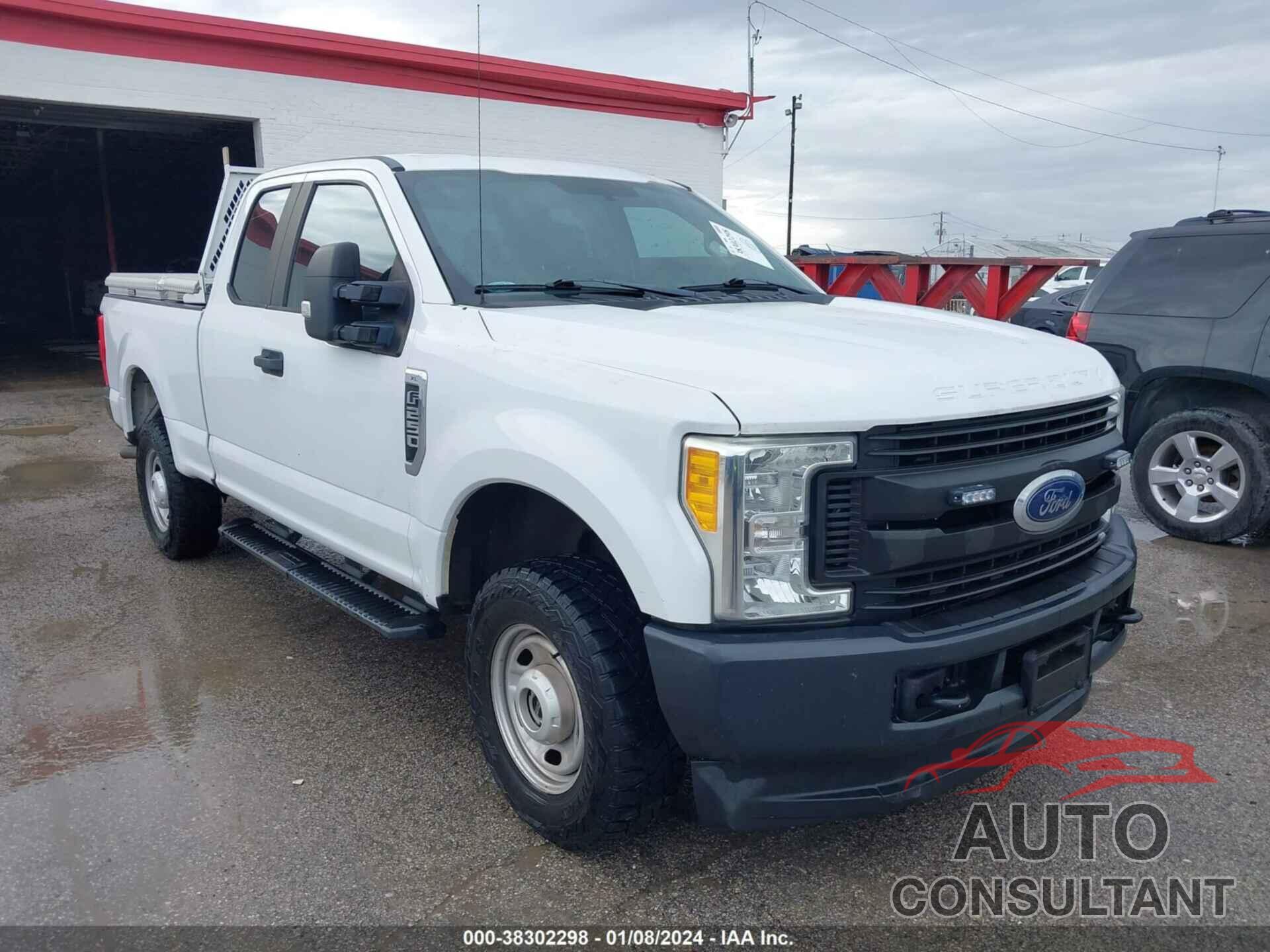 FORD F-250 2017 - 1FT7X2B62HEC33318