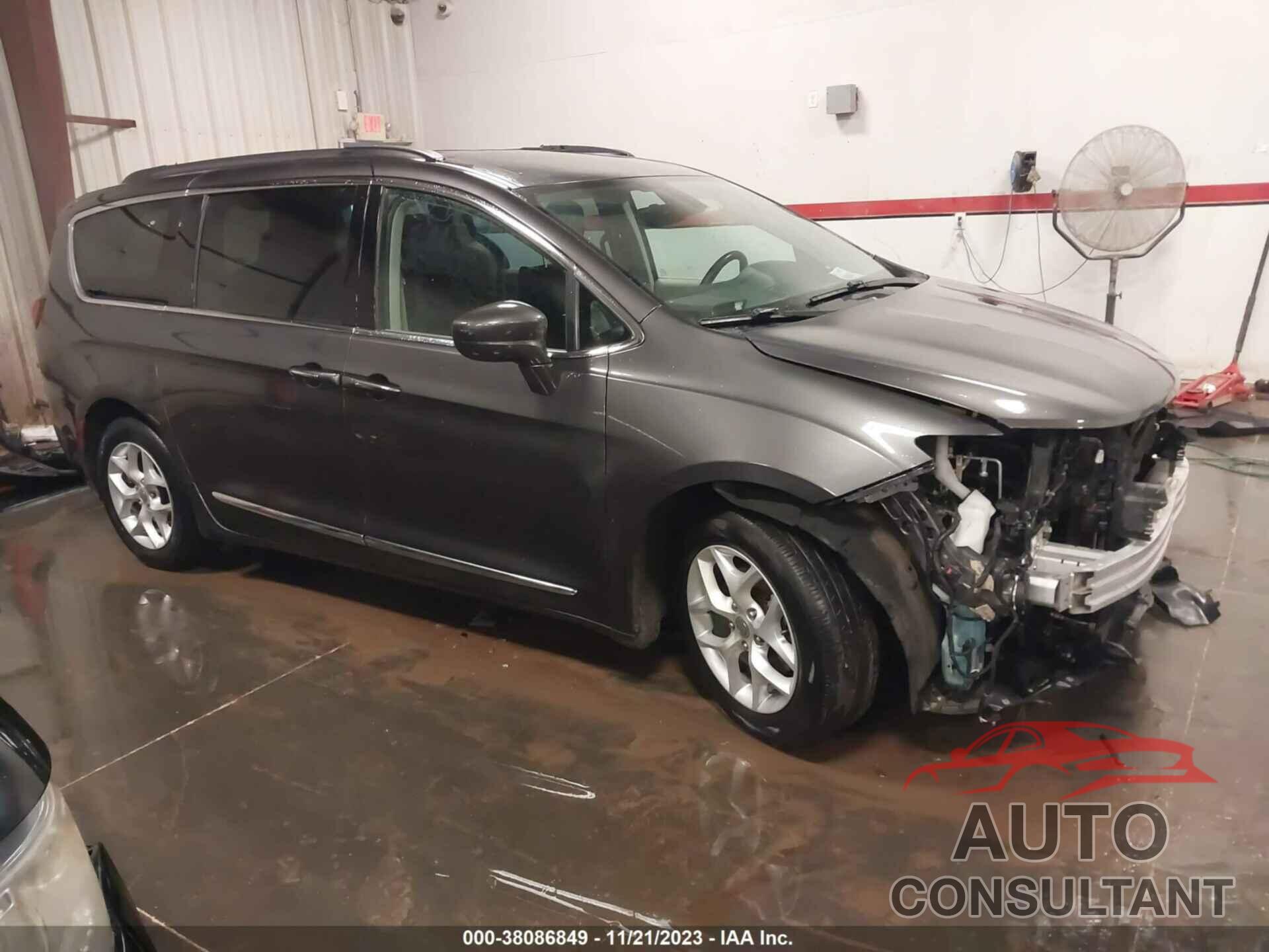 CHRYSLER PACIFICA 2017 - 2C4RC1BG3HR667516