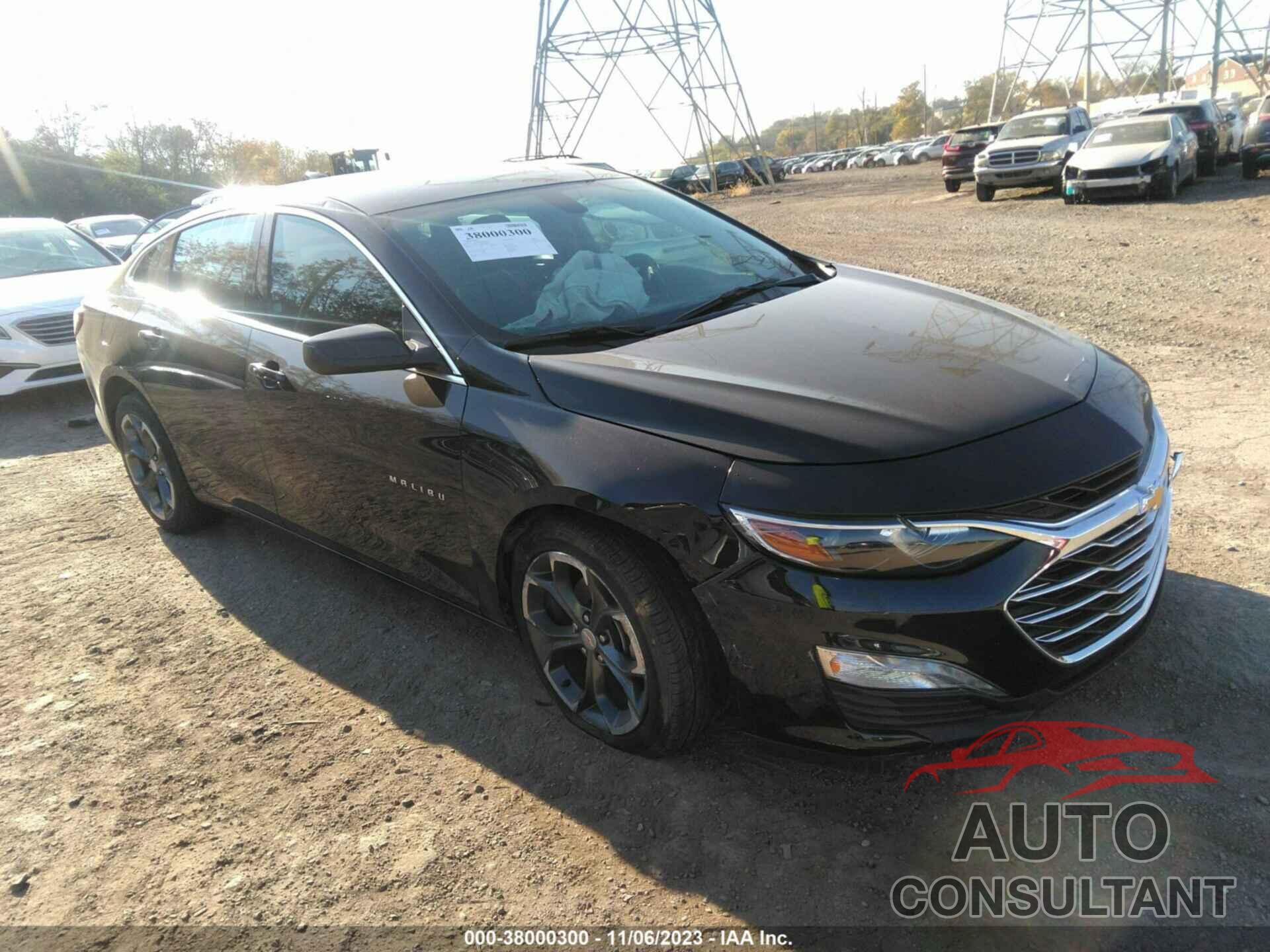 CHEVROLET MALIBU 2022 - 1G1ZD5ST1NF192896