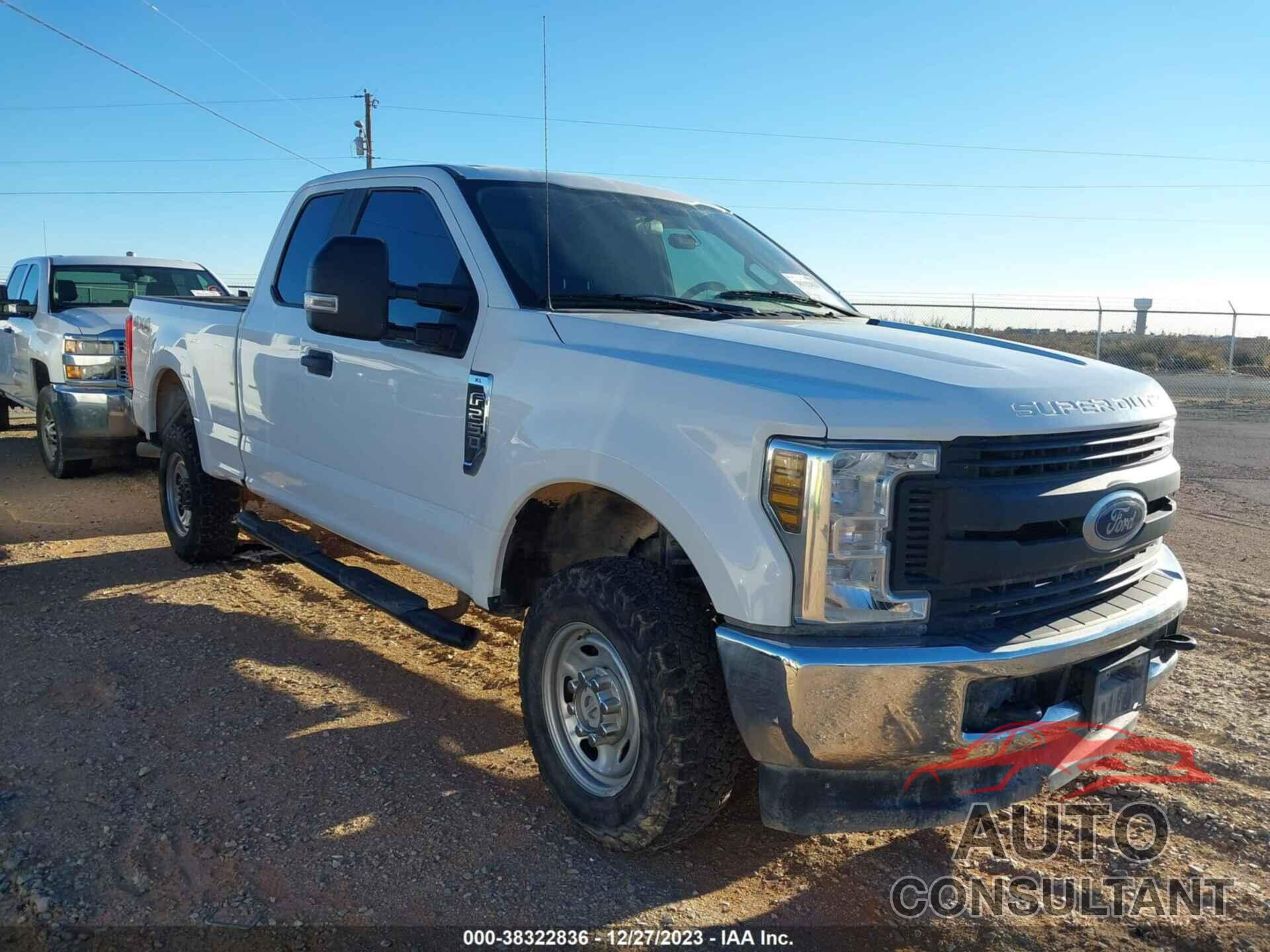 FORD F-250 2019 - 1FT7X2B62KEC39174