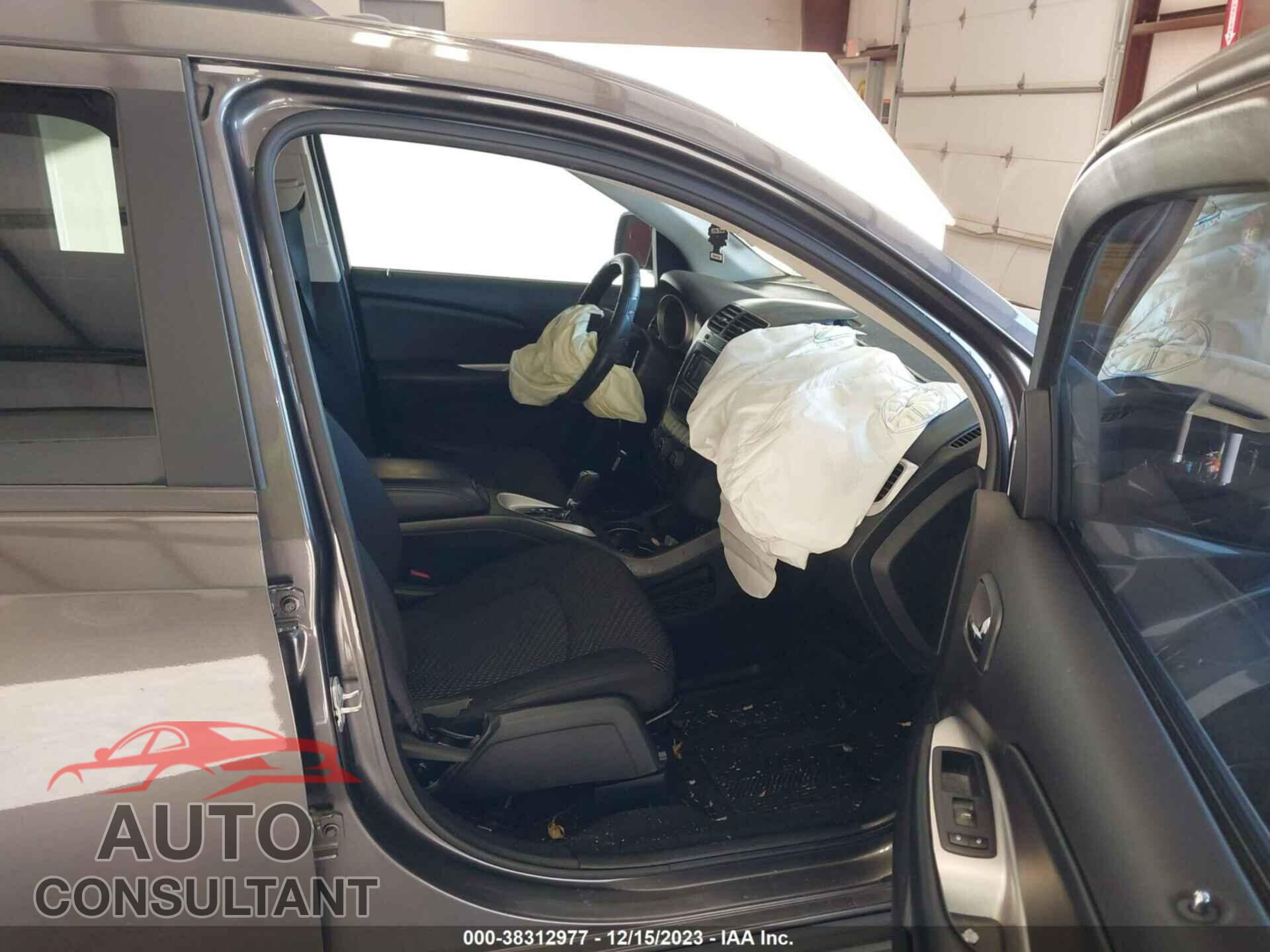 DODGE JOURNEY 2020 - 3C4PDCAB8LT275787