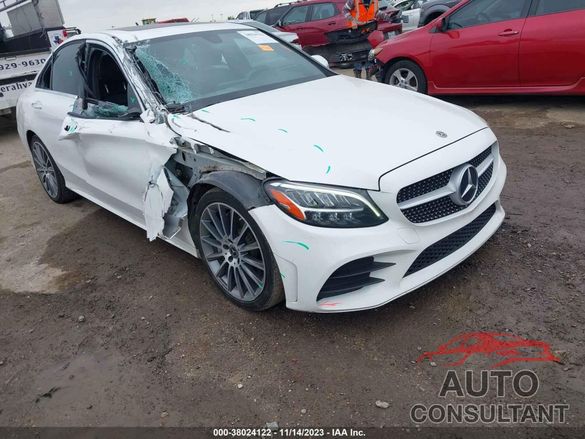 MERCEDES-BENZ C 300 2019 - 55SWF8DB7KU297404