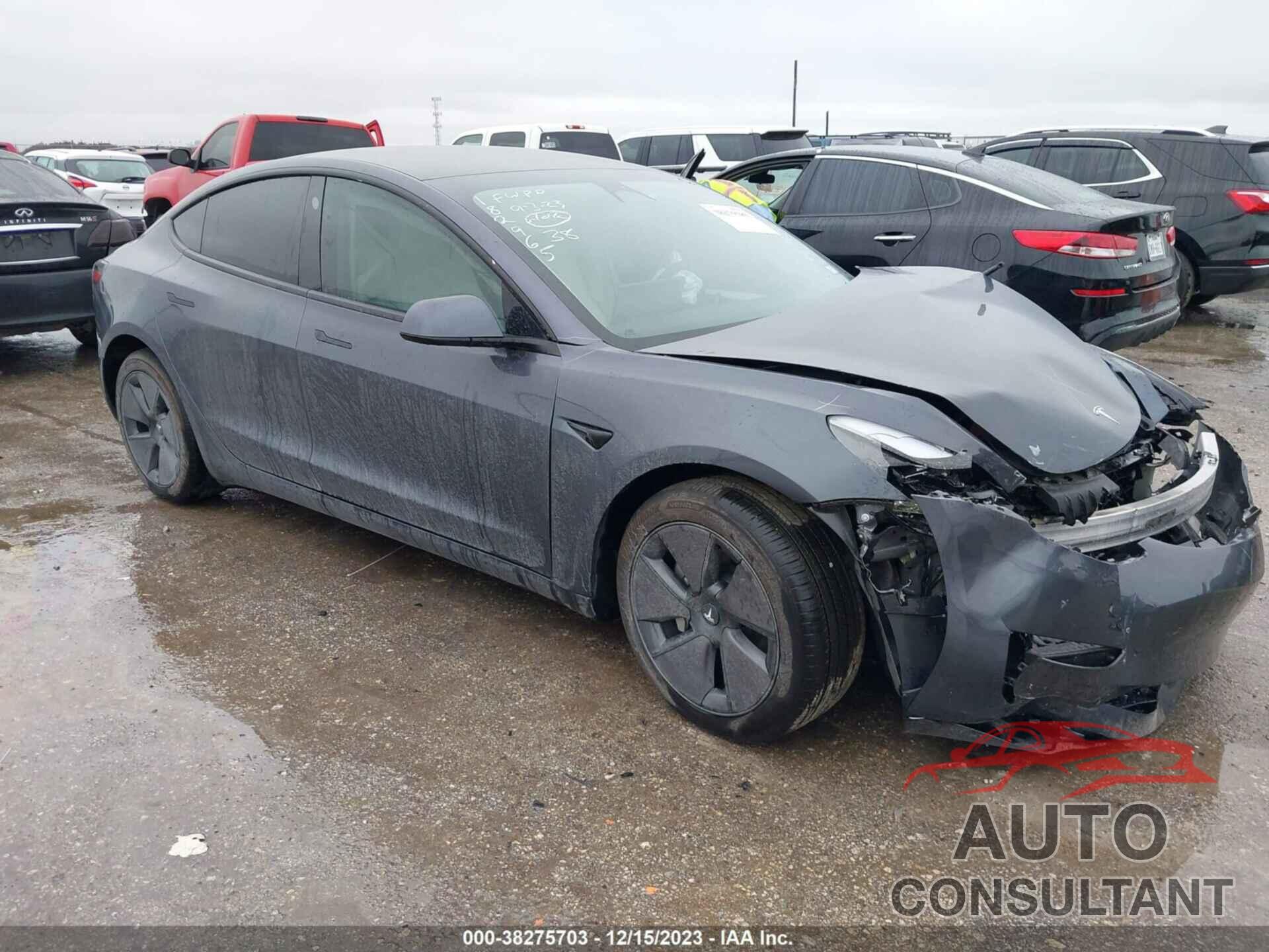 TESLA MODEL 3 2023 - 5YJ3E1EA5PF623454