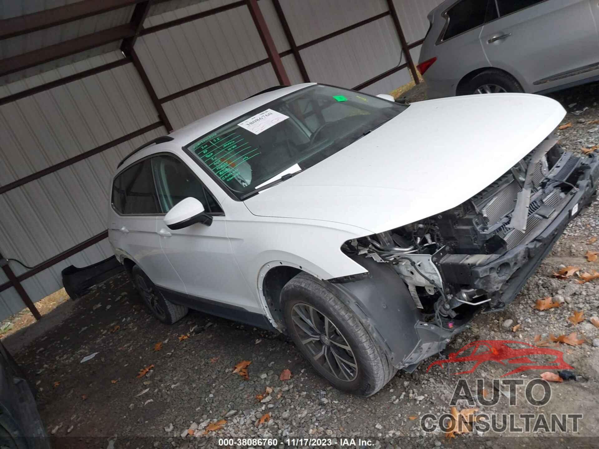 VOLKSWAGEN TIGUAN 2021 - 3VV3B7AX2MM115666