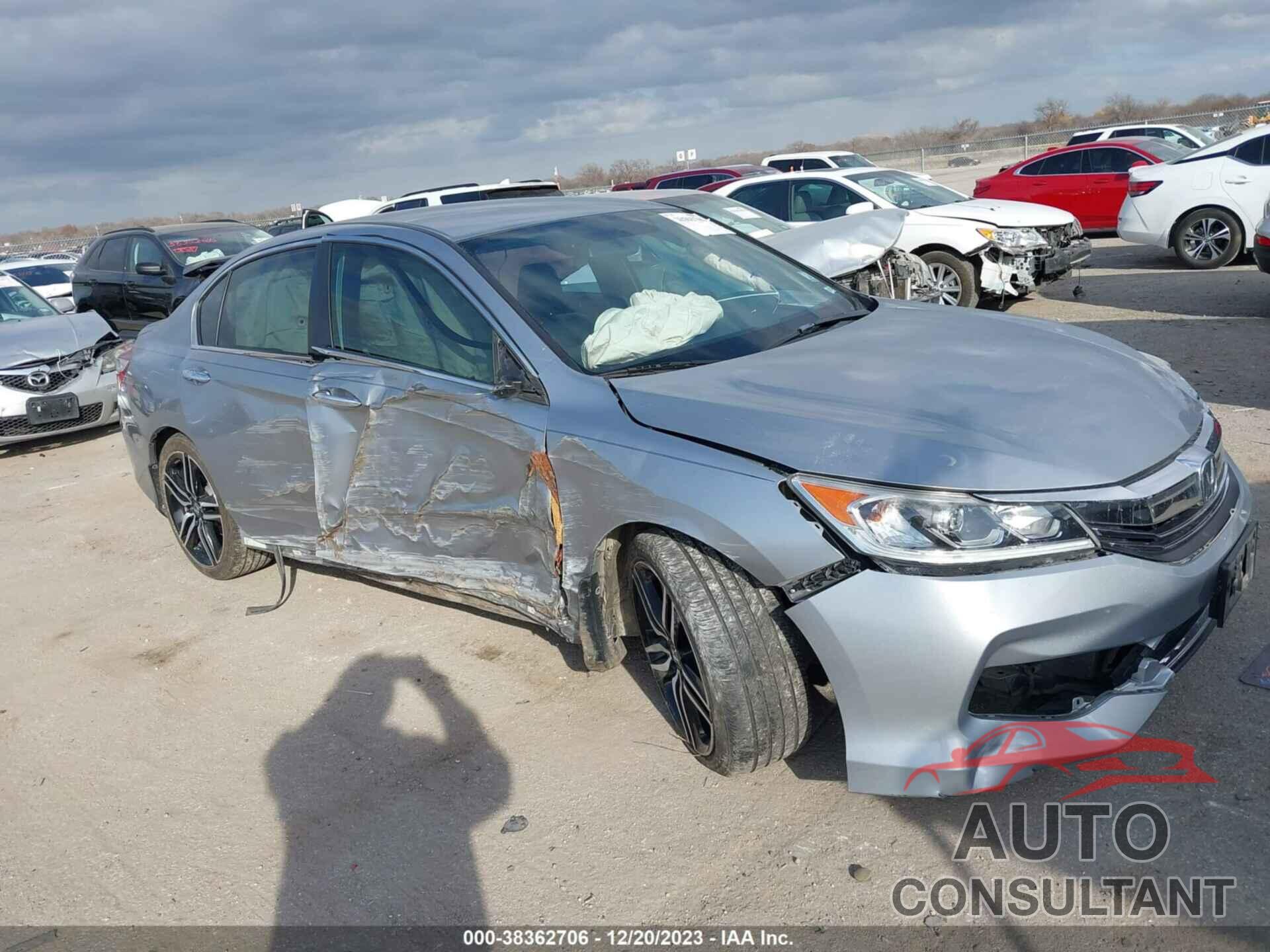 HONDA ACCORD 2017 - 1HGCR2F14HA038756