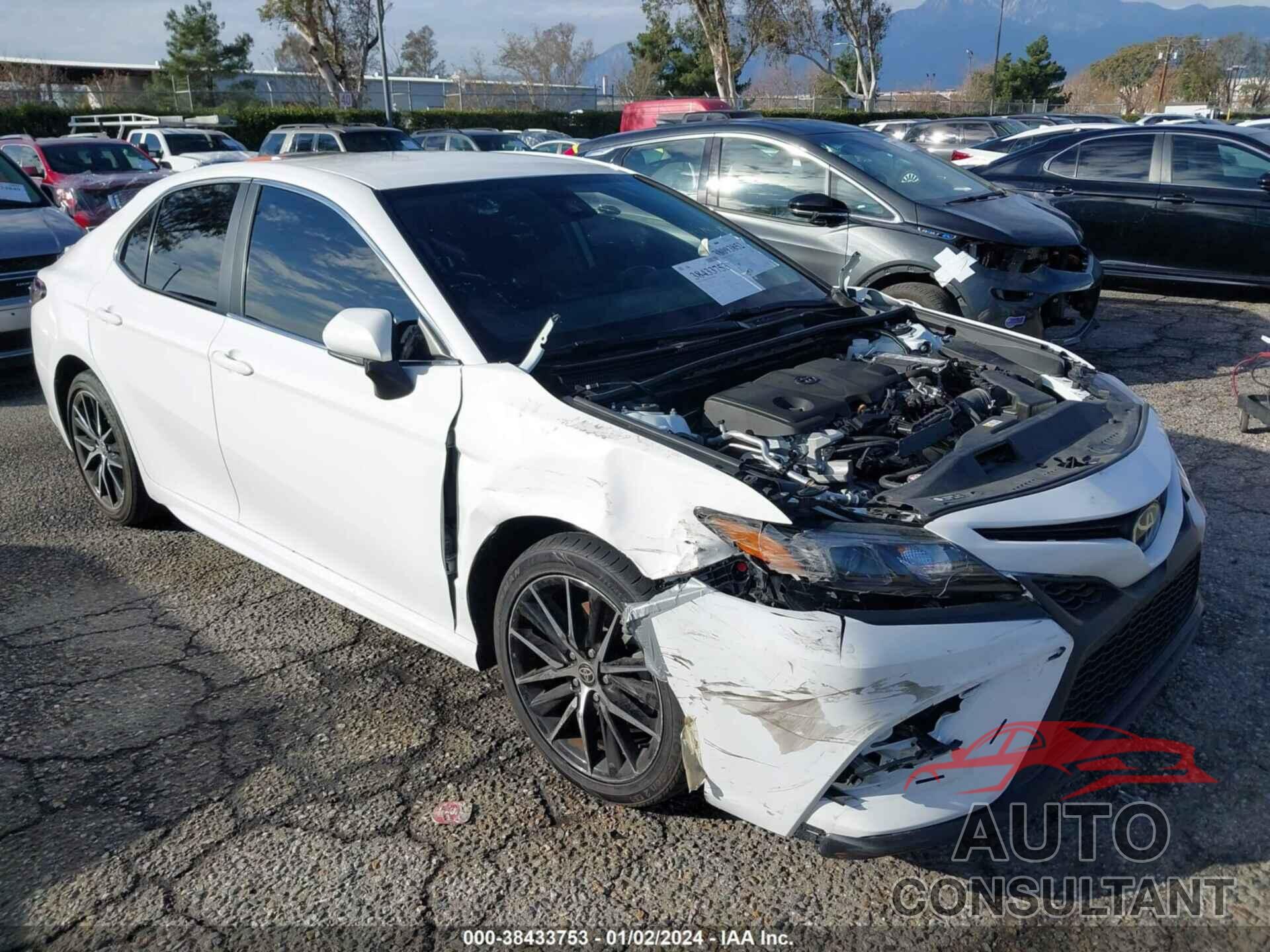 TOYOTA CAMRY 2022 - 4T1G11AK6NU058191