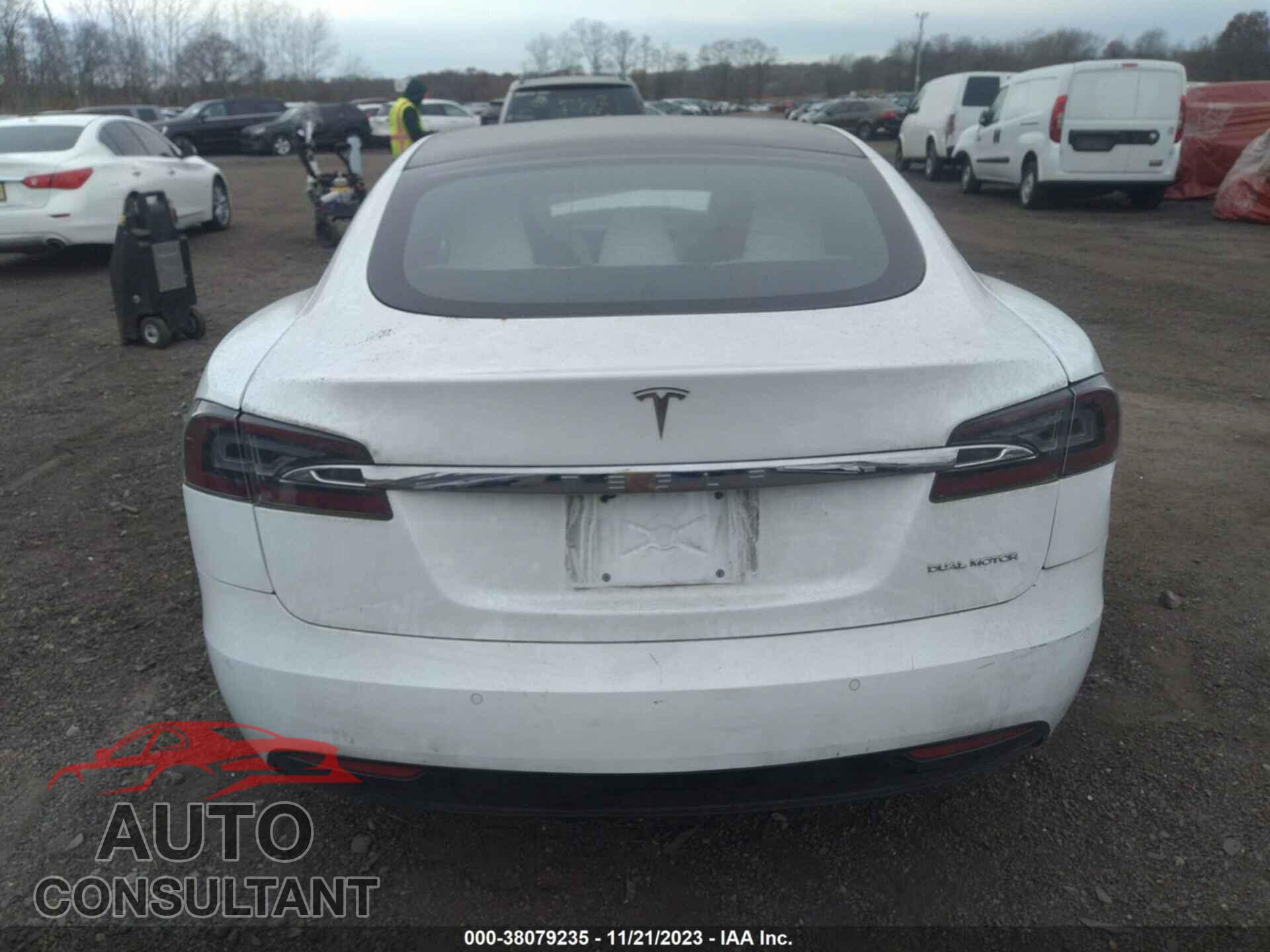 TESLA MODEL S 2019 - 5YJSA1E26KF312785