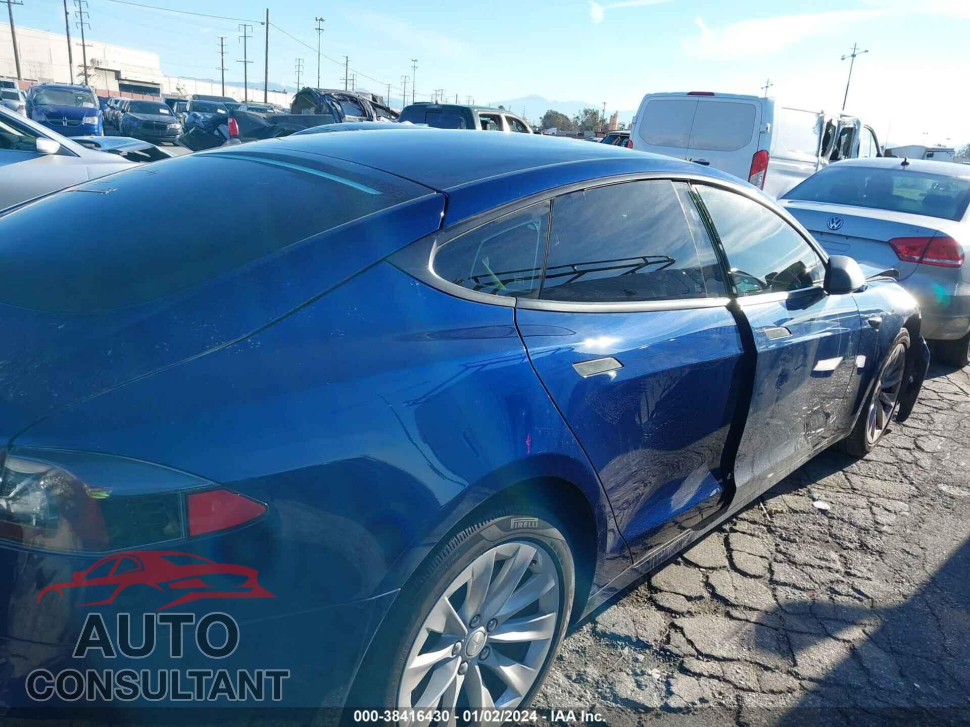 TESLA MODEL S 2017 - 5YJSA1E12HF210948