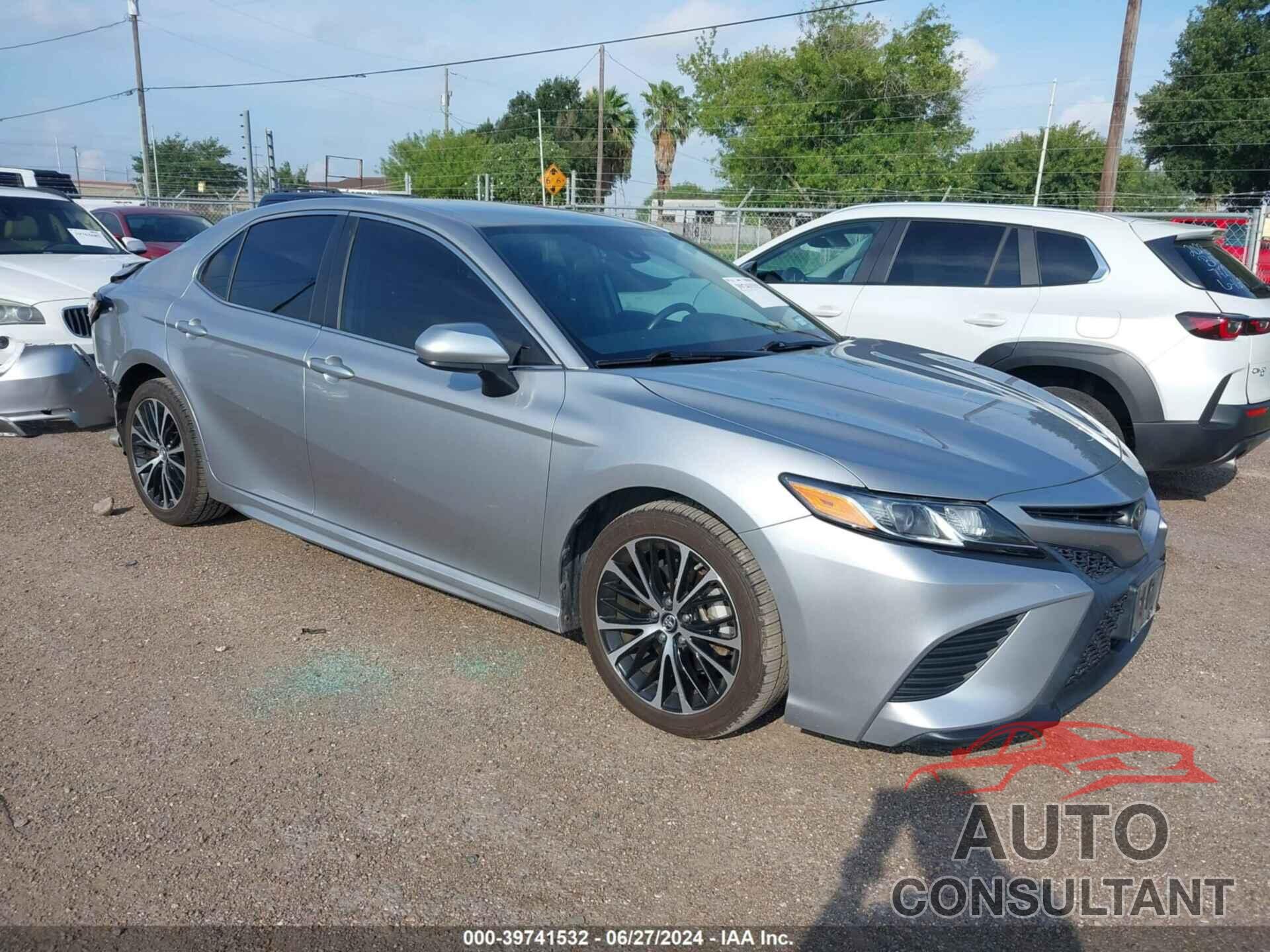 TOYOTA CAMRY 2019 - 4T1B11HK2KU712325